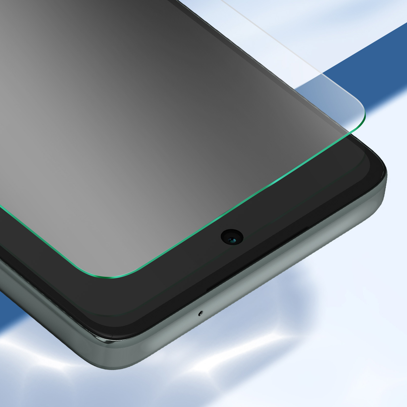 Uno smartphone con una protezione per lo schermo applicata. Lo schermo è grigio, il telefono è argento. Lo sfondo è blu e bianco.
