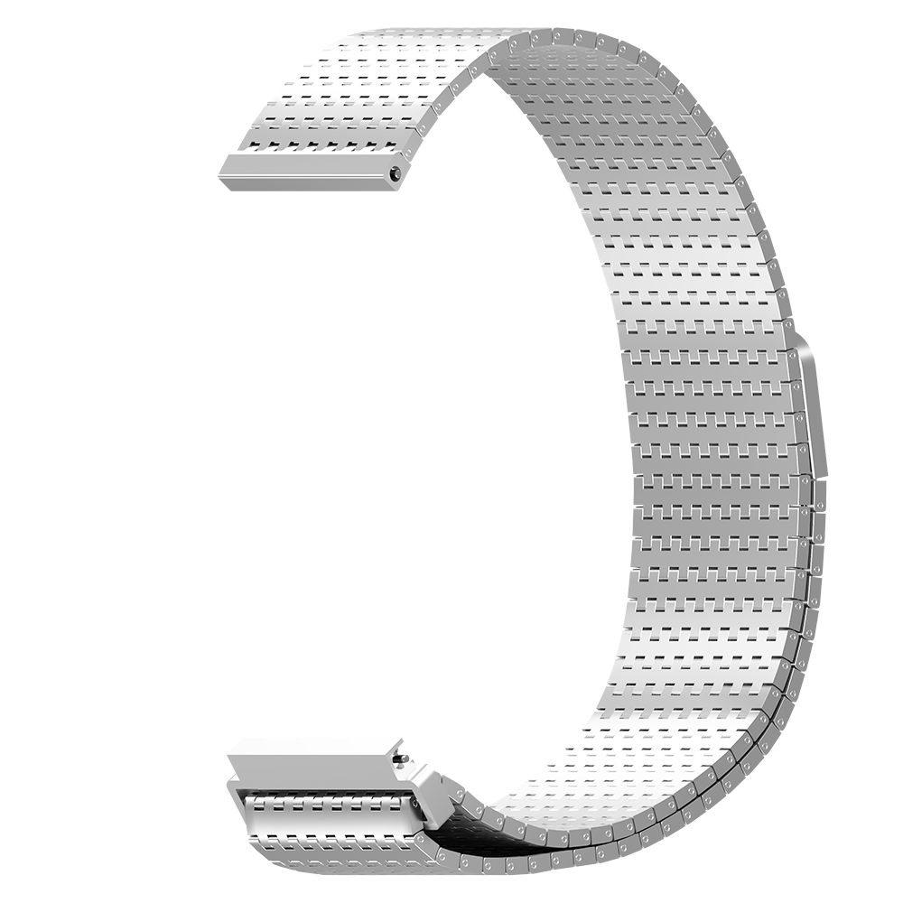 Ein gebogenes, metallisches Uhrenarmband mit einem sich wiederholenden Muster aus kleinen rechteckigen Gliedern und Perforationen. Es ist silberfarben und liegt auf weißem Grund.