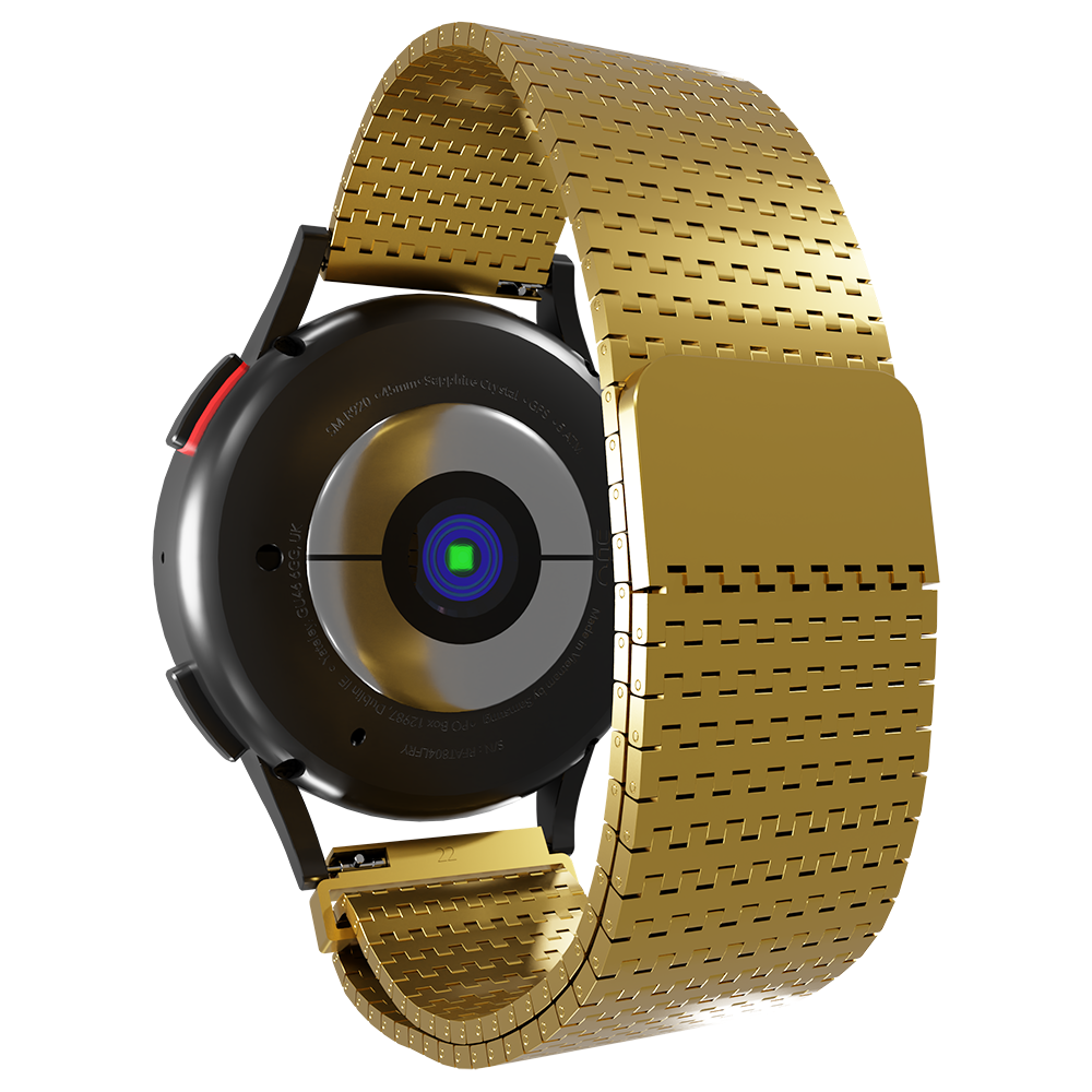 Eine goldene Smartwatch mit passendem Armband. Das Zifferblatt ist schwarz mit rotem Knopf. Die Rückseite hat Sensoren und Text.
