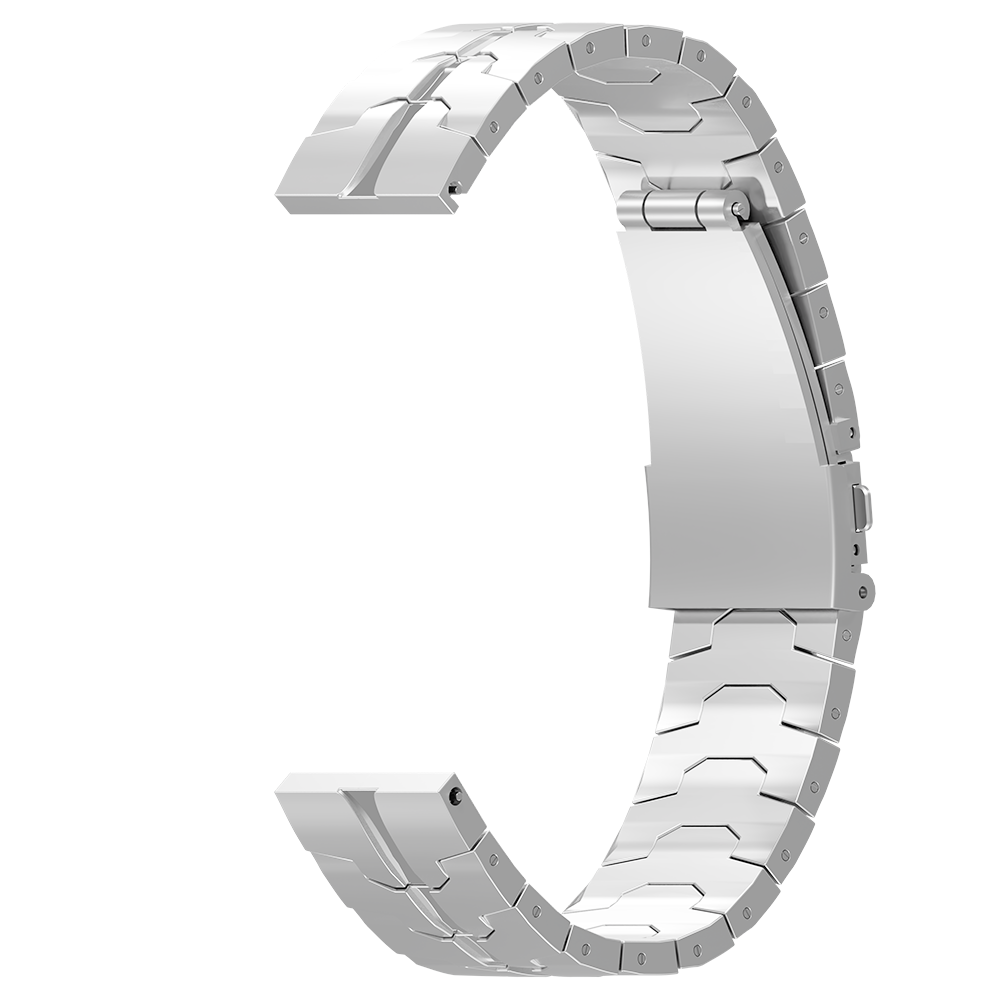 Ein silbernes Uhrenarmband vor weißem Hintergrund. Es ist gebogen, mit einem Verschluss. Das Band besteht aus rechteckigen Segmenten.