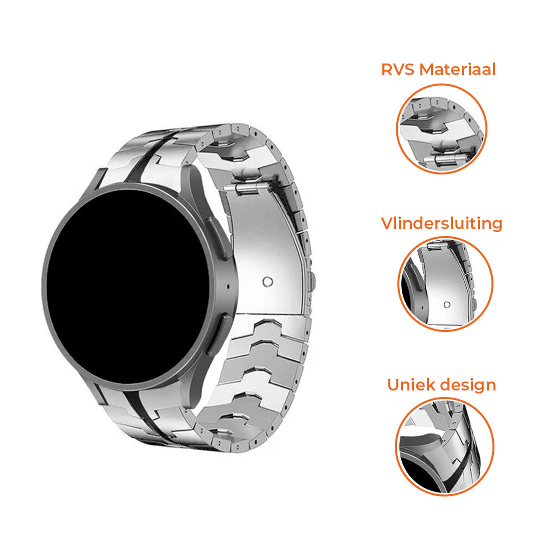 Eine silberne Smartwatch mit einem Armband aus Edelstahl. Details des Armbands und des Verschlusses sind ebenfalls zu sehen.