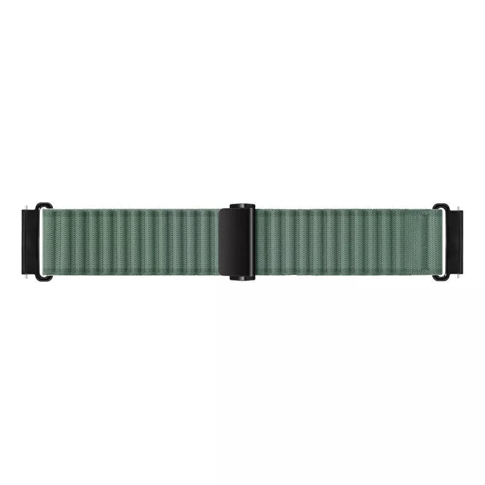 Ein grünes Uhrenarmband mit schwarzen Anschlüssen und einem schwarzen Mittelverschluss. Das Armband hat vertikale Rippen.