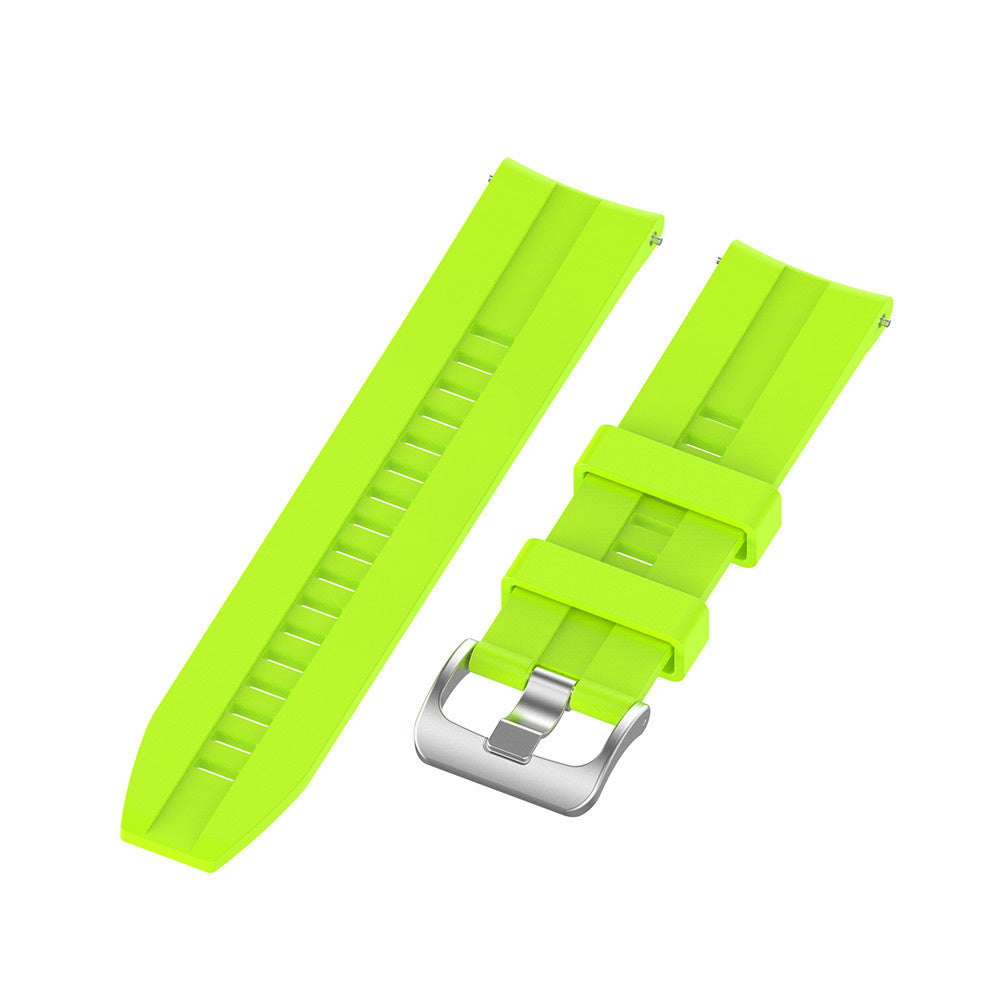 Zwei neongrüne Uhrenarmbänder, eines mit silberner Schnalle. Isoliert auf weißem Hintergrund. Die Armbänder sind aus Silikon.