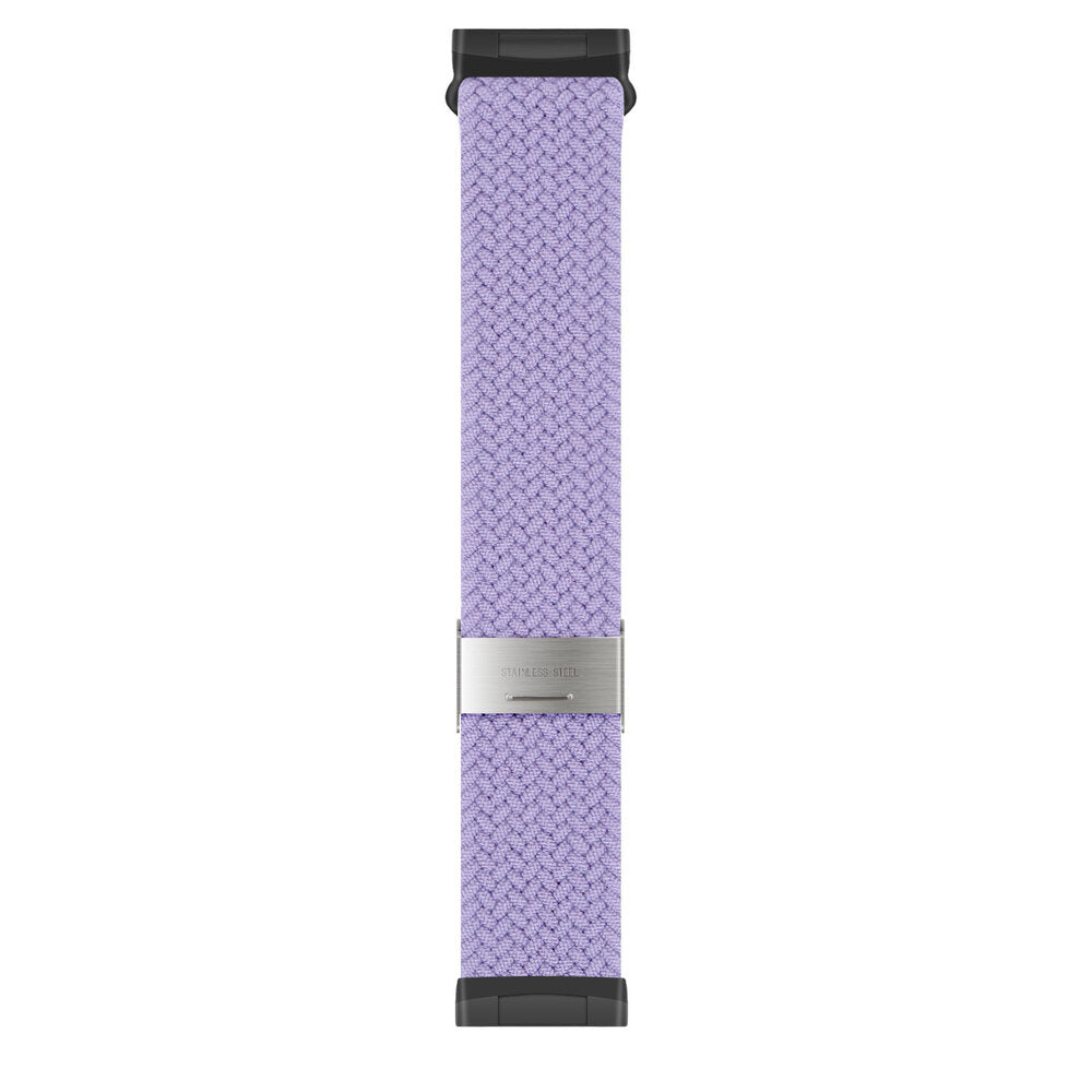 Ein lavendelfarbenes gewebtes Uhrenarmband mit Edelstahlverschluss und schwarzen Anschlüssen auf weißem Hintergrund.