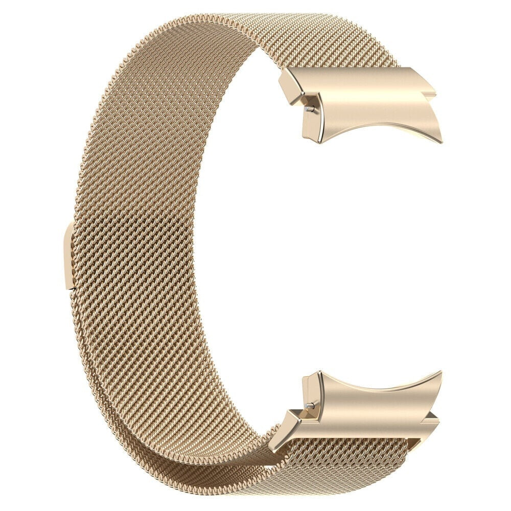 Ein goldenes Uhrenarmband aus feinem Netzgewebe, das sich C-förmig krümmt. Das Armband hat an beiden Enden Verschlüsse, vor weißem Hintergrund.