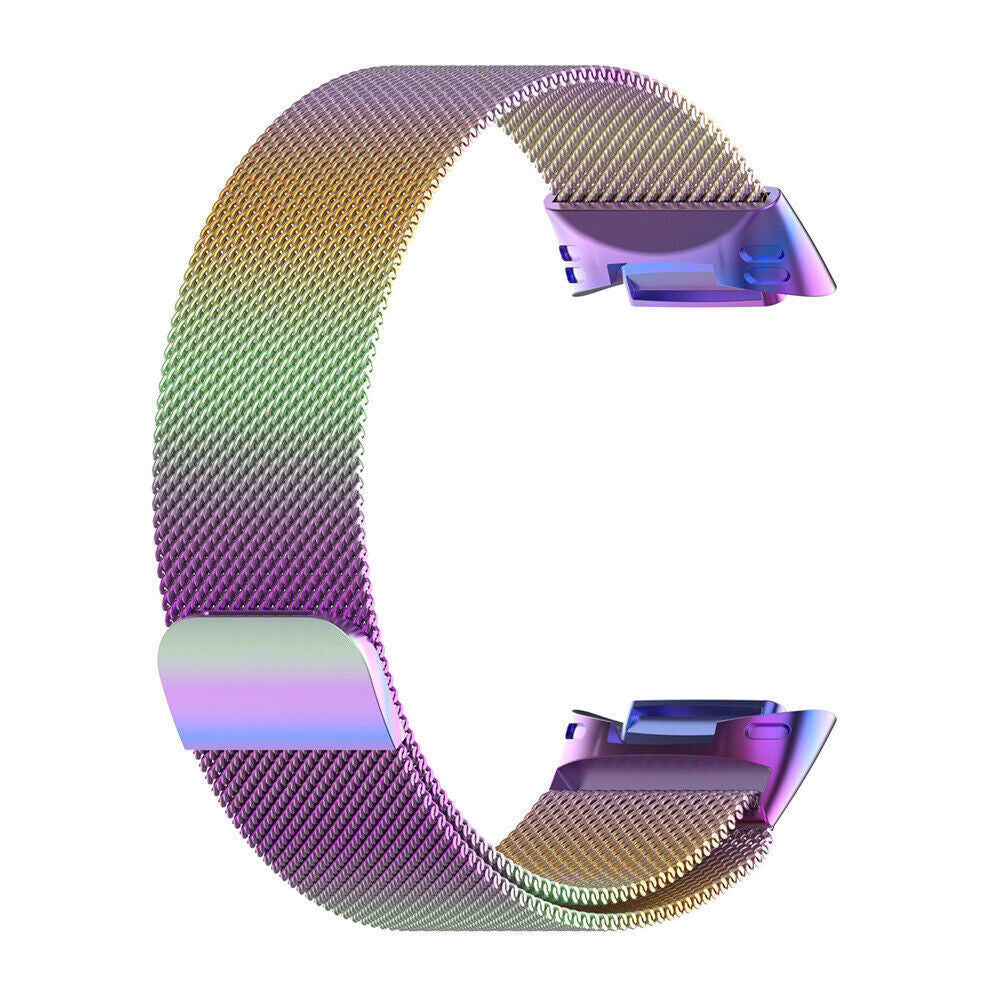 Ein metallenes Uhrenarmband in C-Form, mit einem Farbverlauf von Gelb nach Lila. Es hat ein Mesh-Design und einen Verschluss.