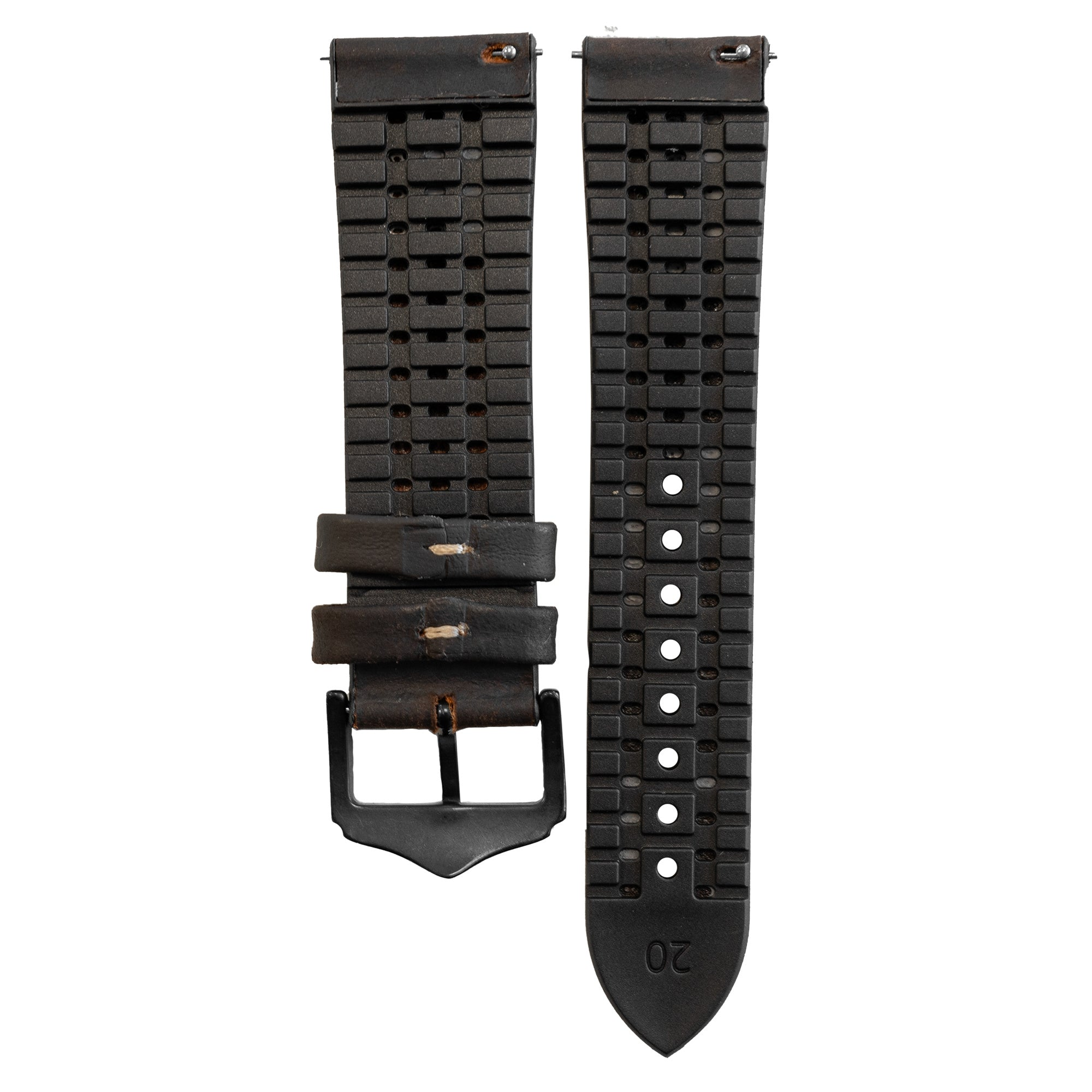 Ein schwarzes Uhrenarmband mit Schnalle, mit strukturiertem Muster und der Zahl 20.