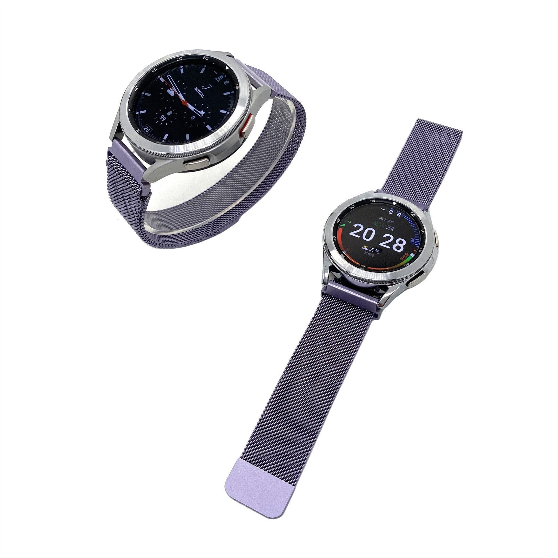 Zwei Smartwatches mit metallisch-lila Bändern auf weißem Hintergrund. Eine zeigt die Zeit, die andere einen schwarzen Bildschirm.