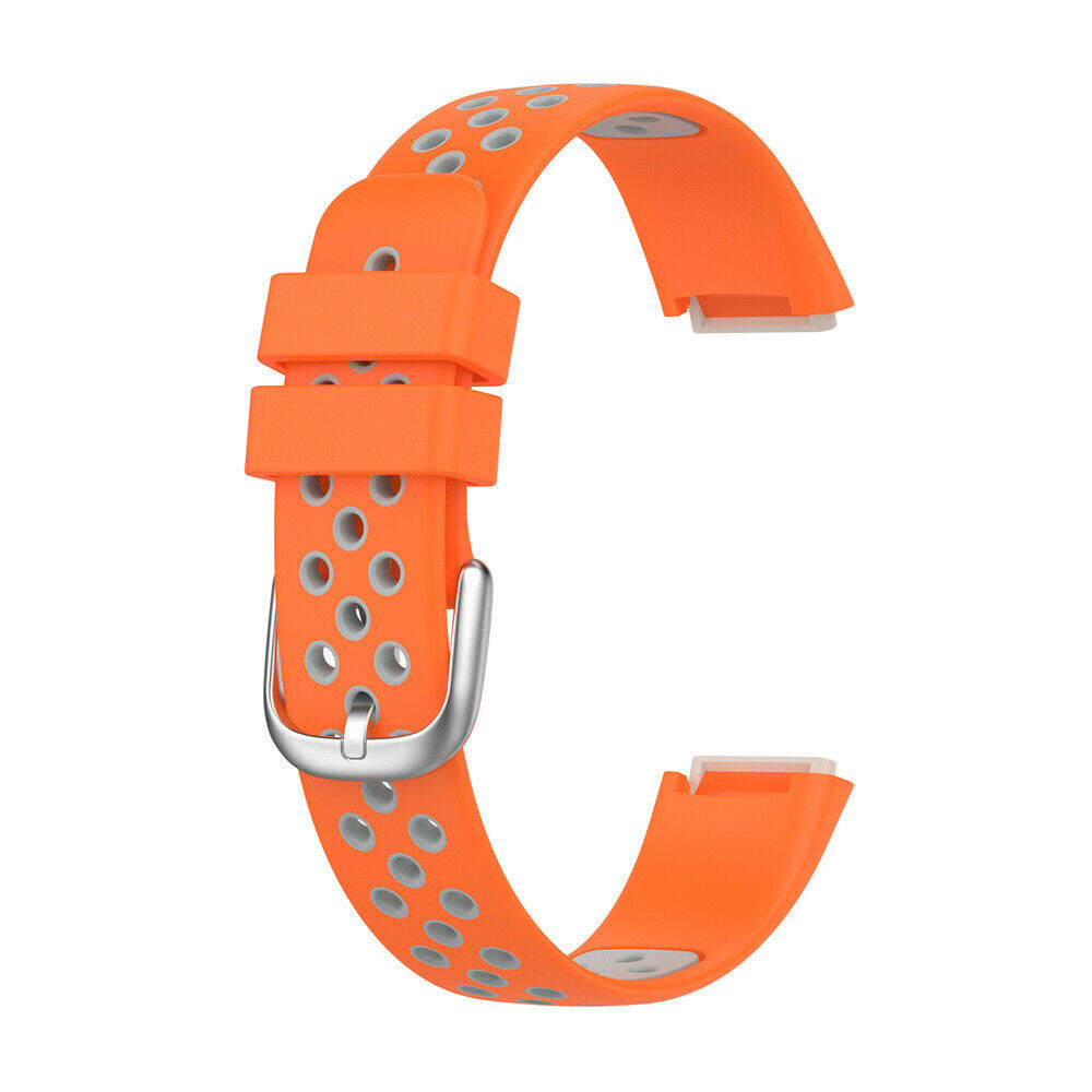 Ein orangefarbenes und graues Uhrenarmband. Es hat Löcher und eine silberne Schnalle. Das Armband ist gebogen und bereit, an einer Uhr befestigt zu werden.