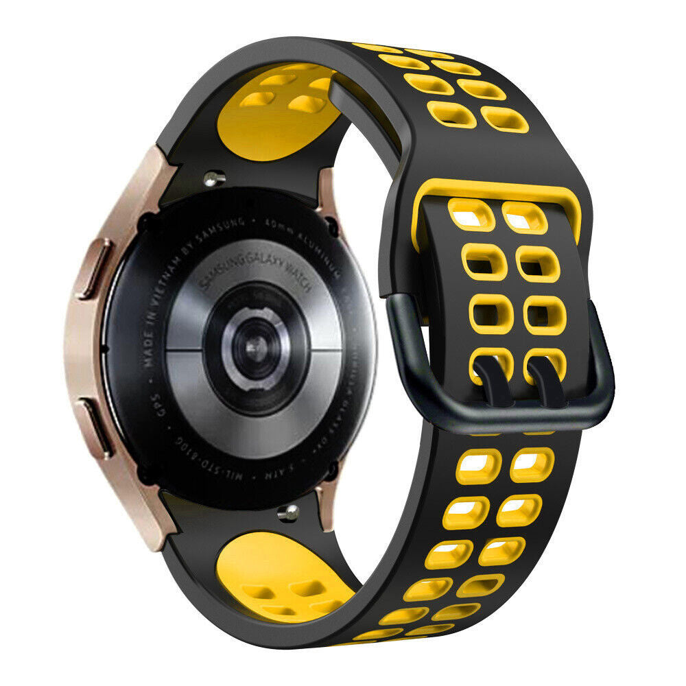 Eine Samsung Galaxy Watch mit einem schwarz-gelben Armband wird gezeigt. Die Uhr ist roségoldfarben und mit Text beschriftet.