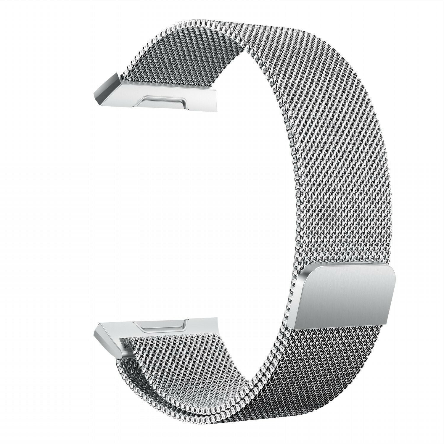 Ein silbernes Uhrenarmband mit Mesh-Design und Magnetverschluss vor weißem Hintergrund.