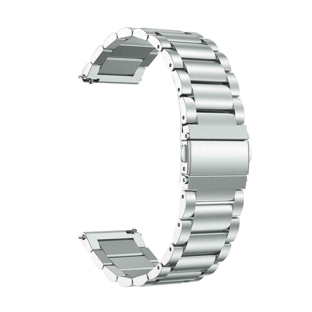 Ein silbernes Metall-Armband in C-Form. Es besteht aus verbundenen rechteckigen Gliedern mit einem Verschluss in der Mitte.