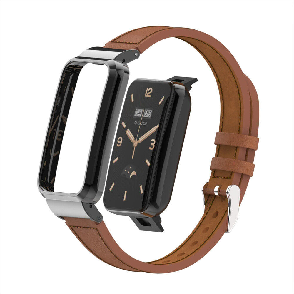 Eine schwarze Smartwatch mit braunem Lederarmband. Das Zifferblatt zeigt das Datum 04/06 und die Uhrzeit. Ein silberner Rahmen umgibt die Uhr.