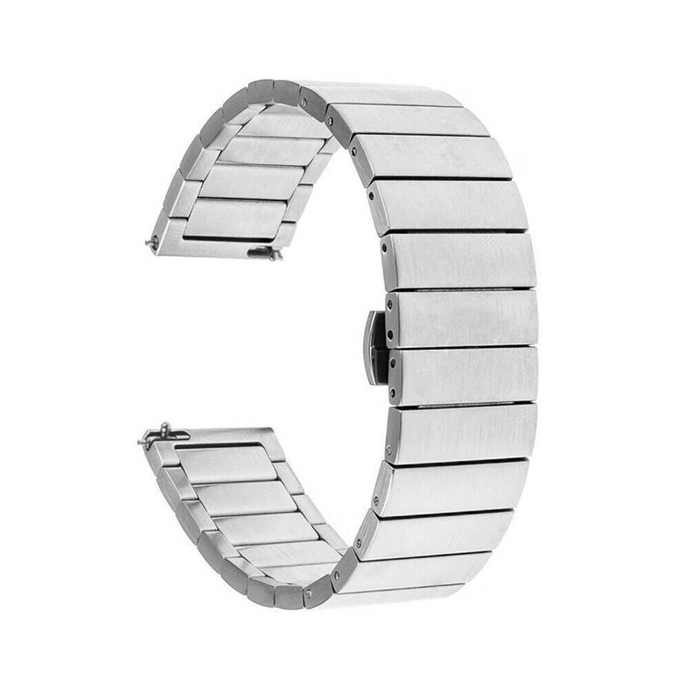 Ein Edelstahl-Armband, C-förmig gebogen, mit rechteckigen Gliedern. Das Armband befindet sich auf weißem Hintergrund.