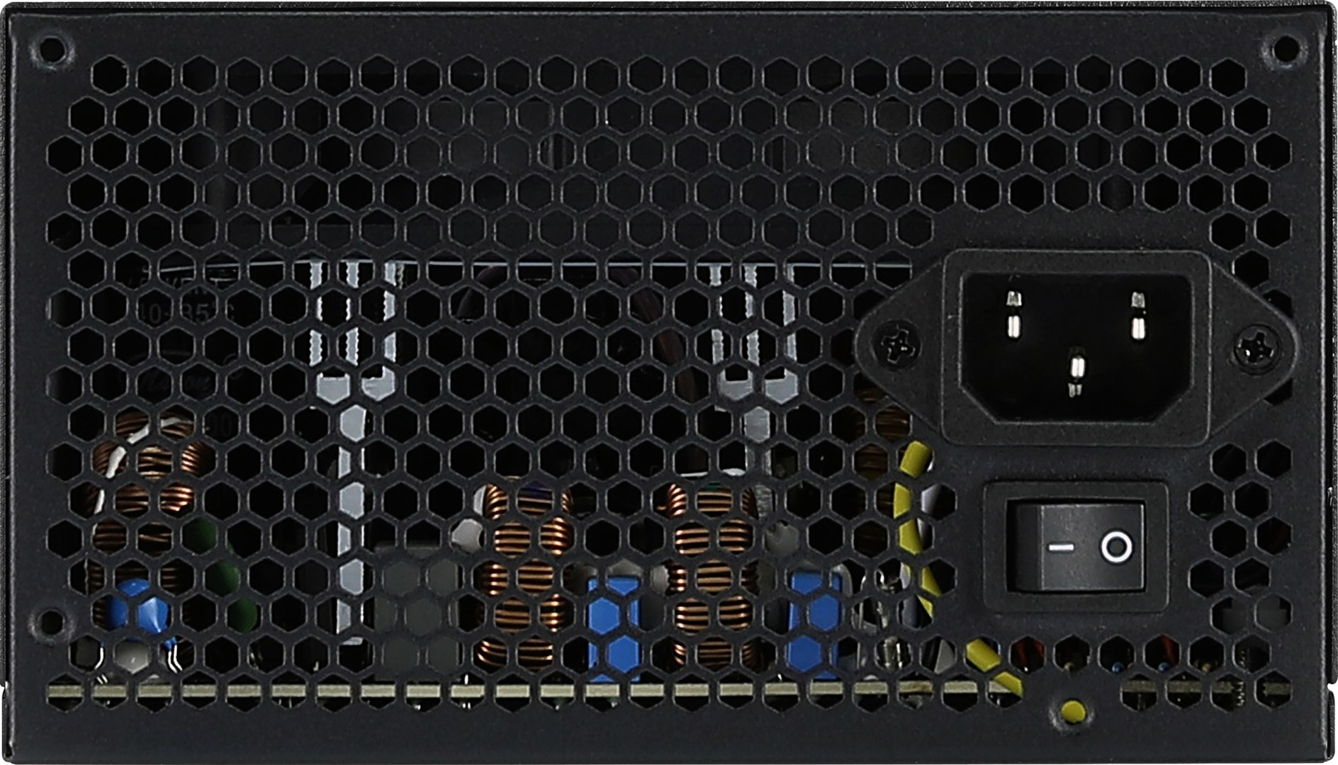 Czarny tylny panel zasilacza PC z kratką o strukturze plastra miodu, gniazdem zasilania i przełącznikiem.