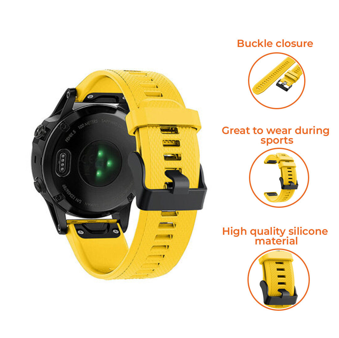 Eine schwarze Smartwatch mit gelbem Silikonarmband. Enthält Schnalle und Details zu hochwertigem Silikonmaterial.