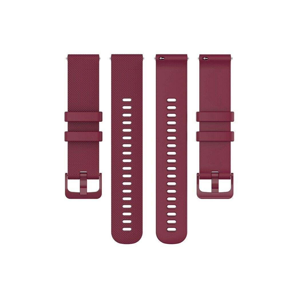 Vier weinrote Uhrenarmbänder vor weißem Hintergrund. Jedes Band hat Löcher und eine Schnalle.