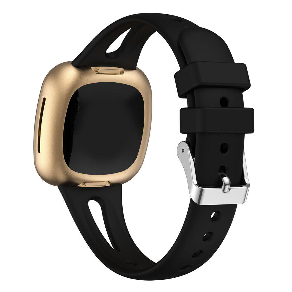 Eine Smartwatch mit goldfarbenem Gehäuse und schwarzem Armband. Die Uhr hat einen schwarzen Bildschirm und eine silberne Schnalle.