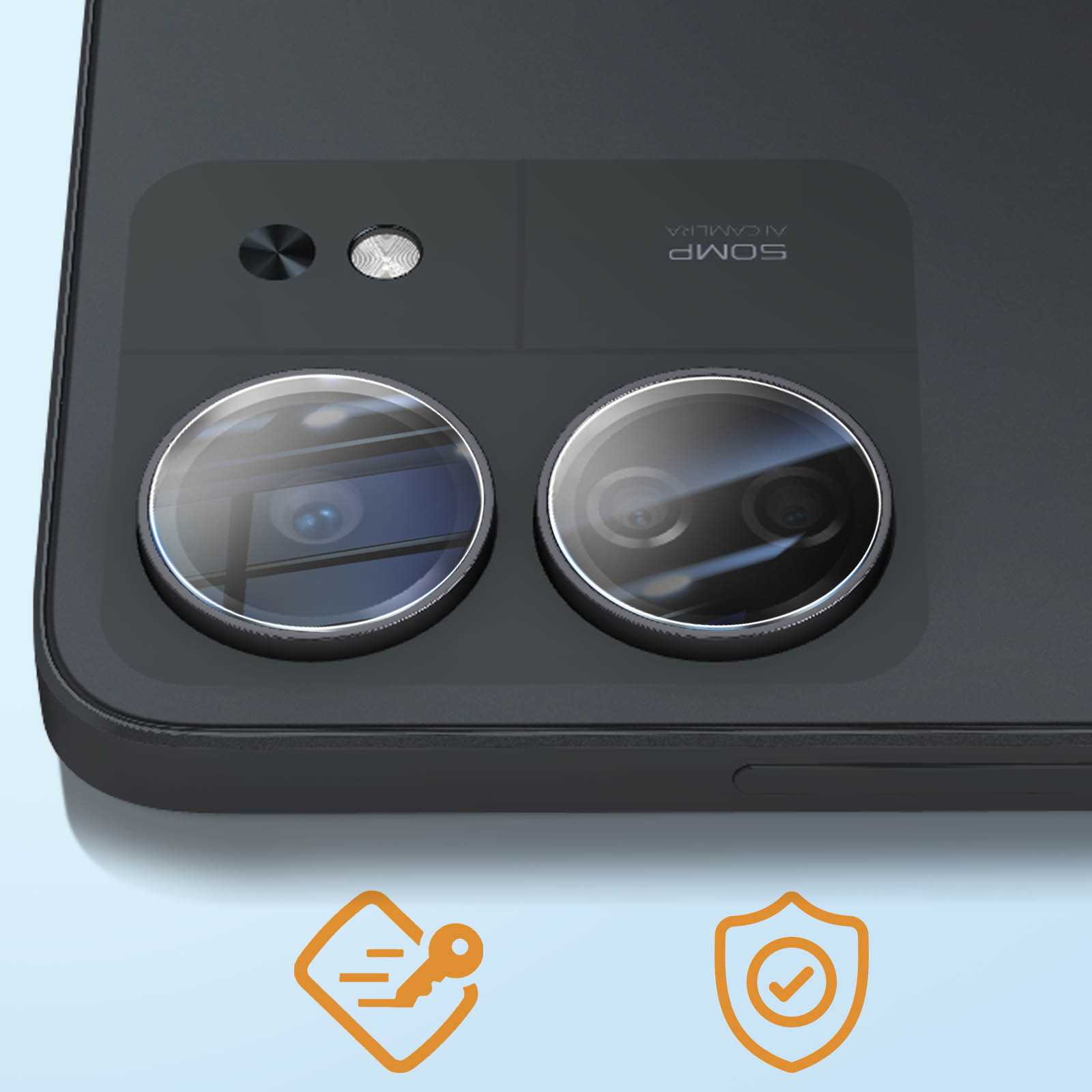 Primo piano del modulo fotocamera di uno smartphone con due lenti e un flash. Sotto, icone arancioni di una chiave e uno scudo.