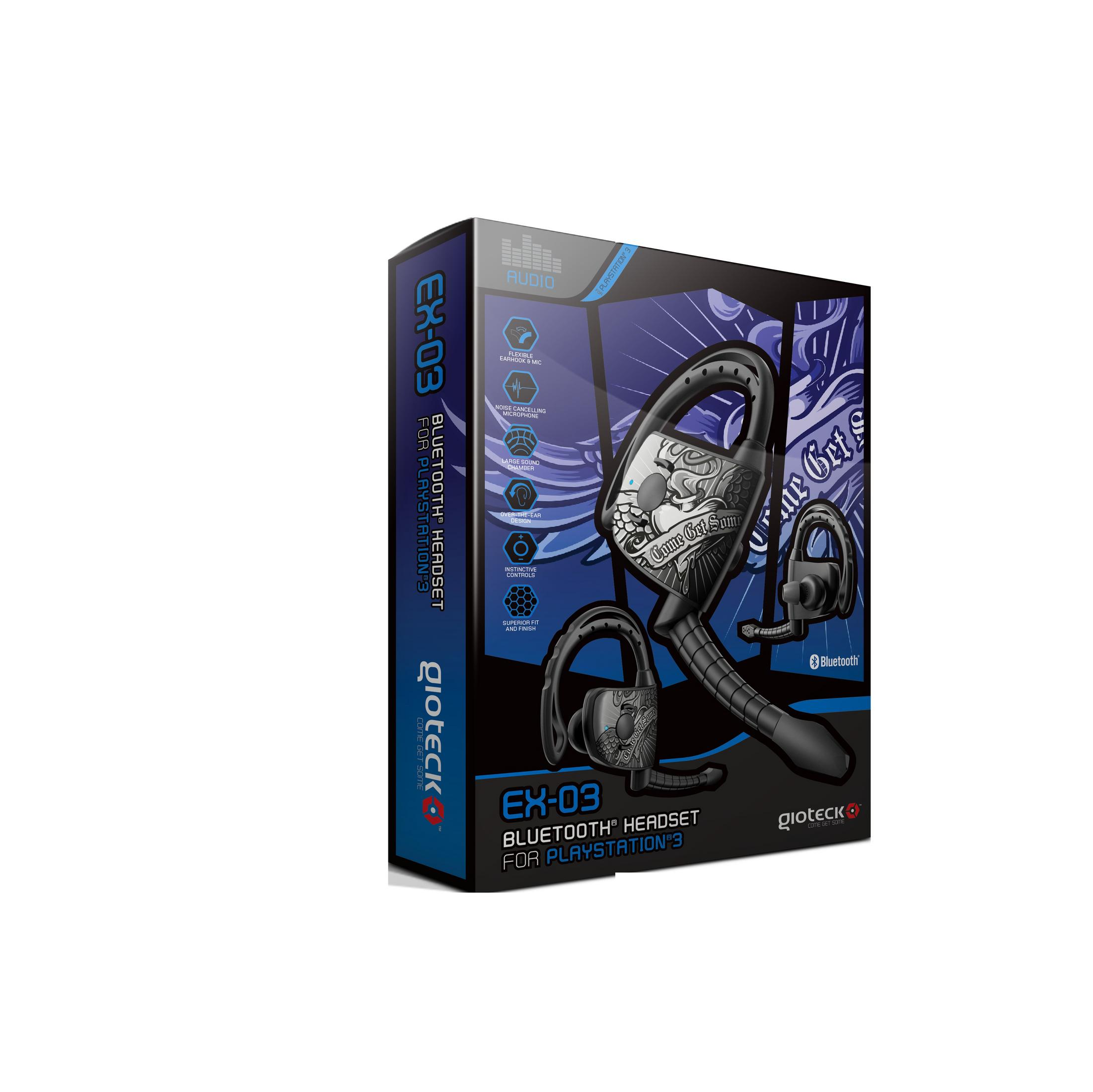 Una caja de auriculares Bluetooth Gioteck EX-03 para PlayStation 3, negros con texto y gráficos blancos. También se ve el auricular.