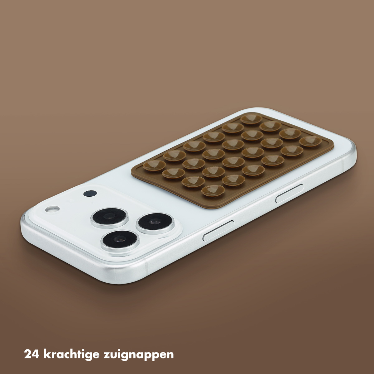 Een witte telefoon met een bruine zuignap bevestigd. De pad heeft kleine zuignappen. Achtergrond is een bruine gradiënt.