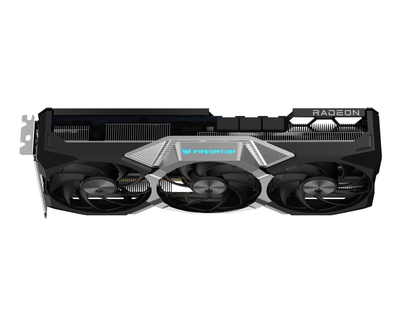 Czarno-srebrna karta graficzna Radeon Predator. Posiada trzy wentylatory i metaliczny srebrno-czarny design.