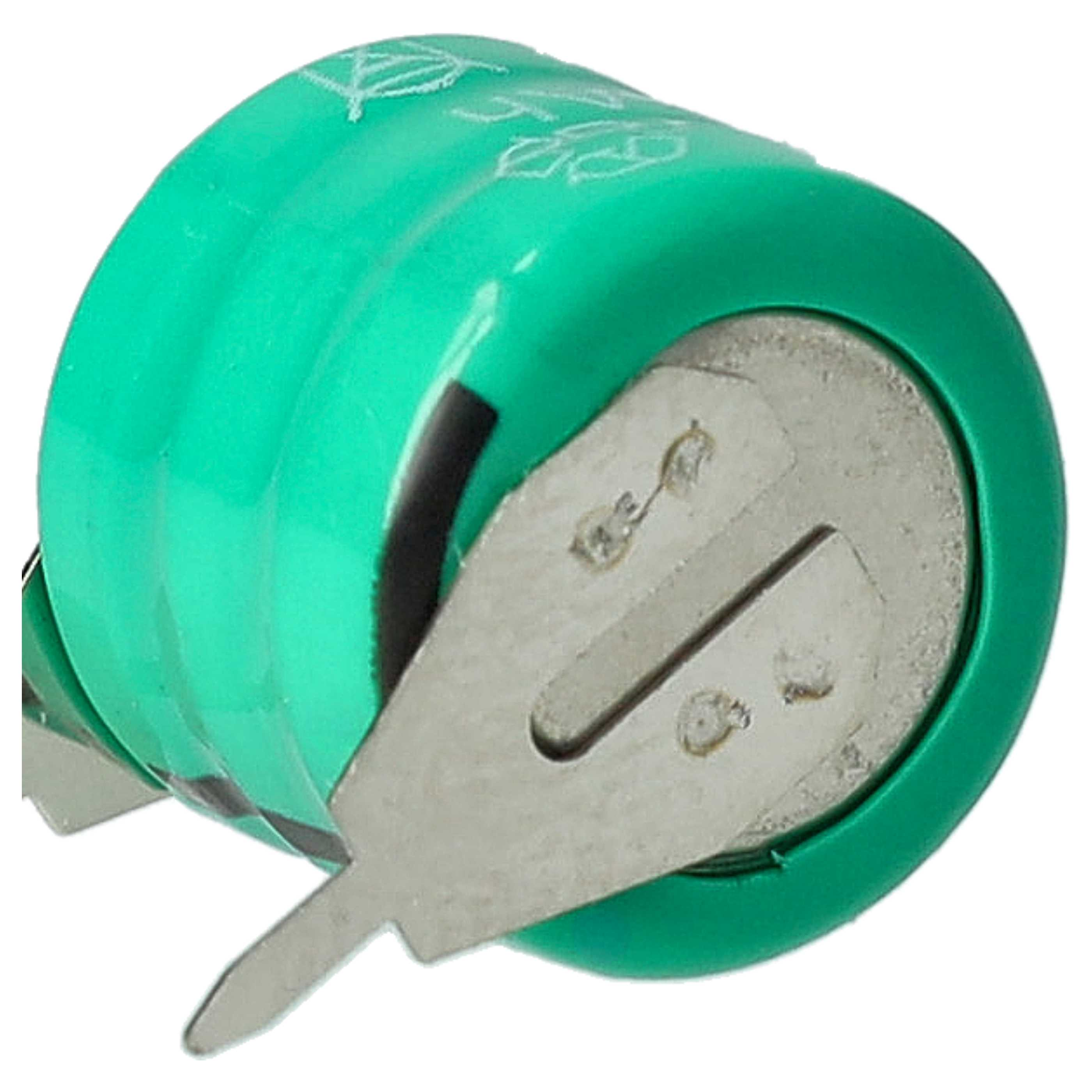 Eine grüne Batteriezelle mit einem silbernen Metallkontakt ist abgebildet, gebrauchsfertig. Der Hintergrund ist weiß.