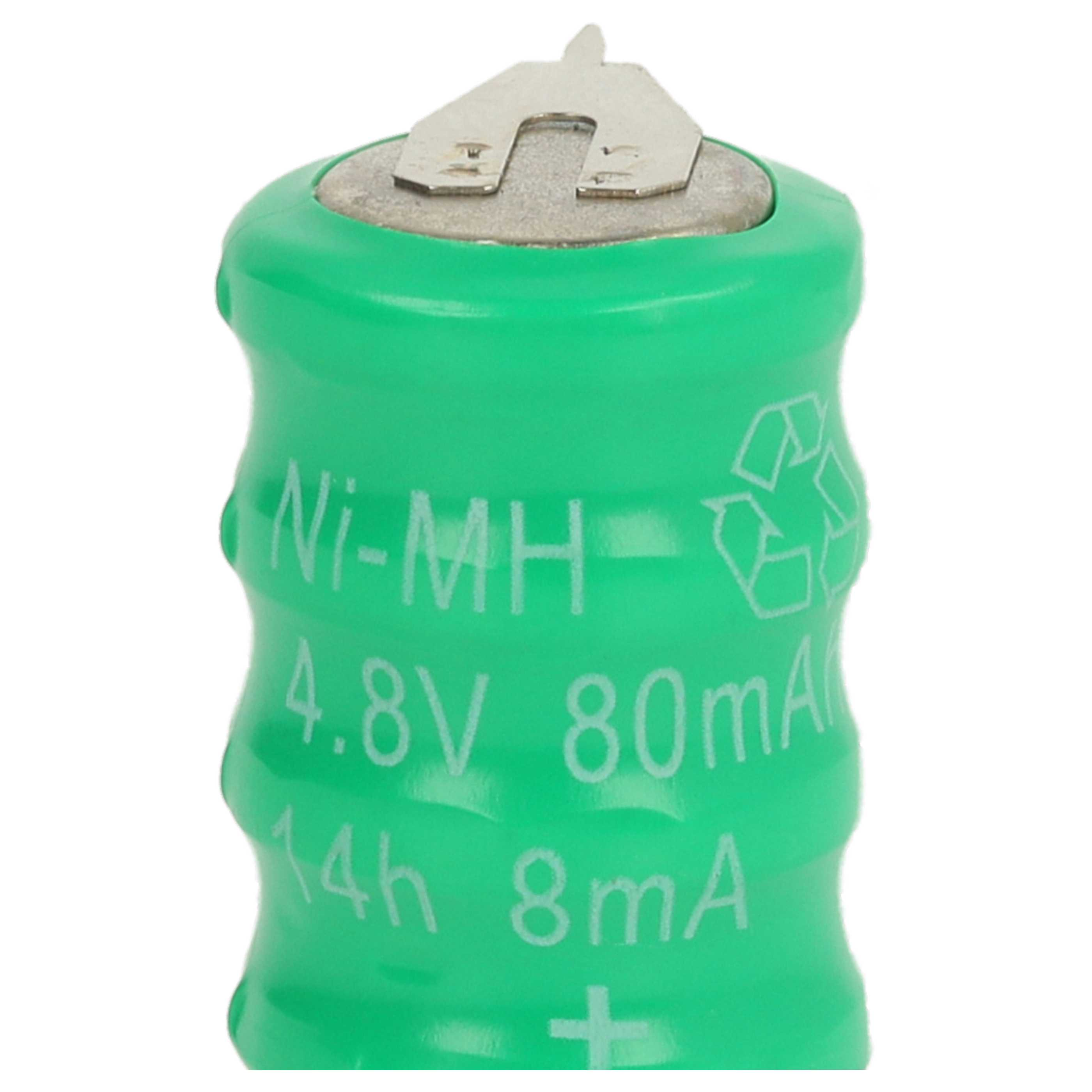 Eine grüne Ni-MH-Batterie mit Text: Ni-MH, 4,8 V 80 mA, 14 h 8 mA und einem Recycling-Symbol. Ein silbernes Metalloberteil ist sichtbar.