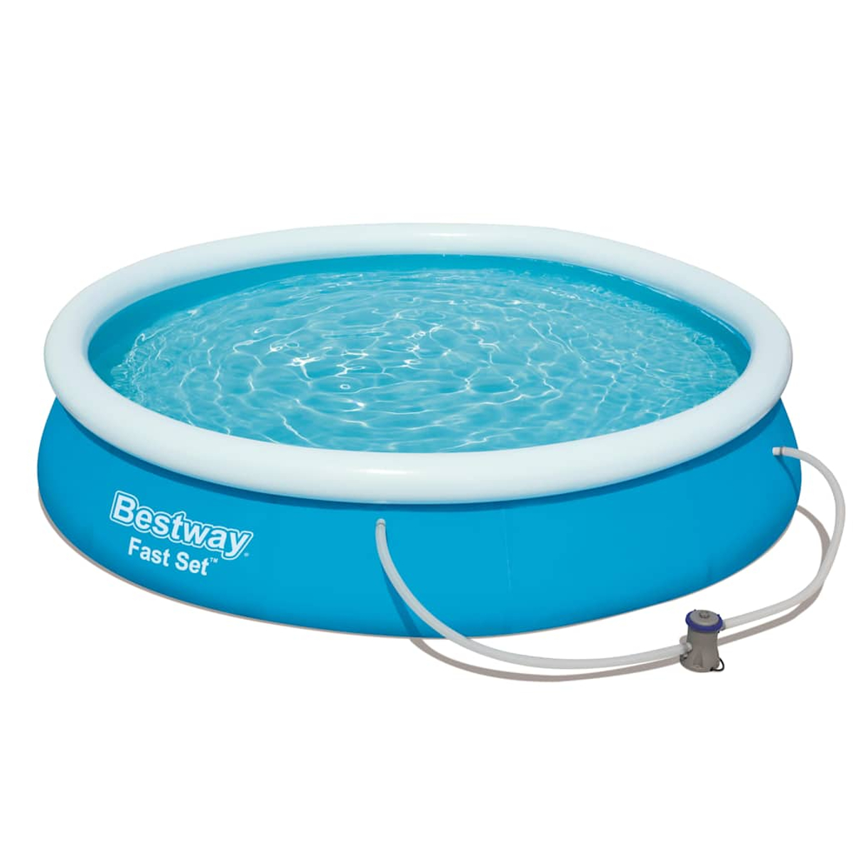 Ein blaues Bestway Fast Set-Aufstellbecken mit Wasser gefüllt. Weißer Rand und Wasserpumpe sind sichtbar. Isoliert auf weißem Hintergrund.