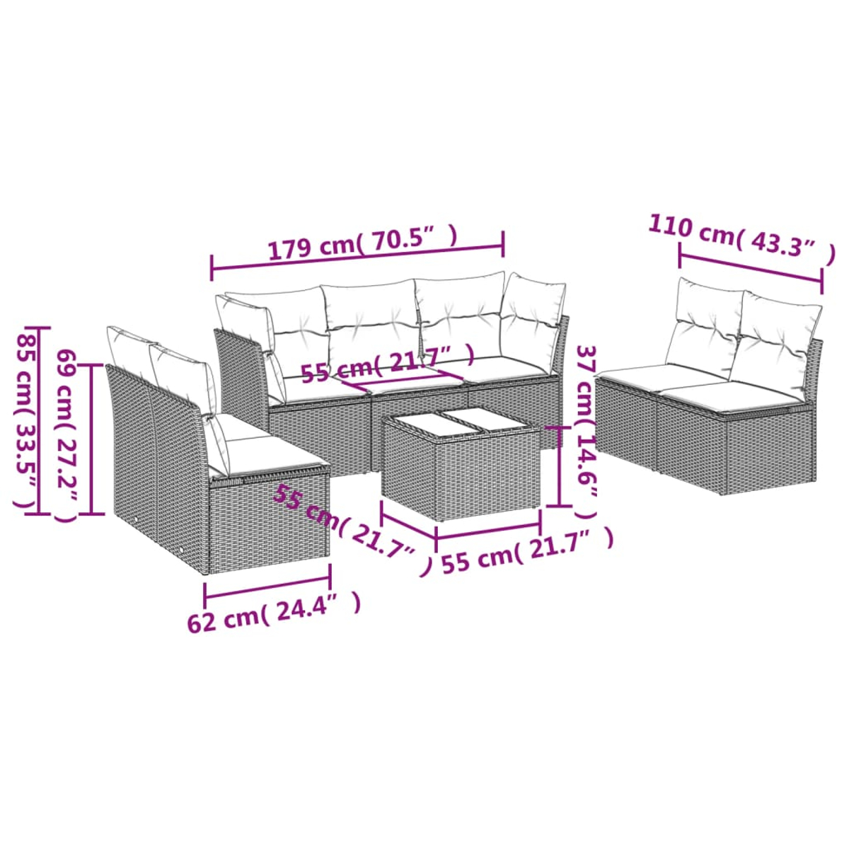 Geflochtenes Gartenmöbel-Set mit Maßangaben. Enthält ein Sofa, zwei Stühle und einen Tisch, alle mit hellen Kissen.