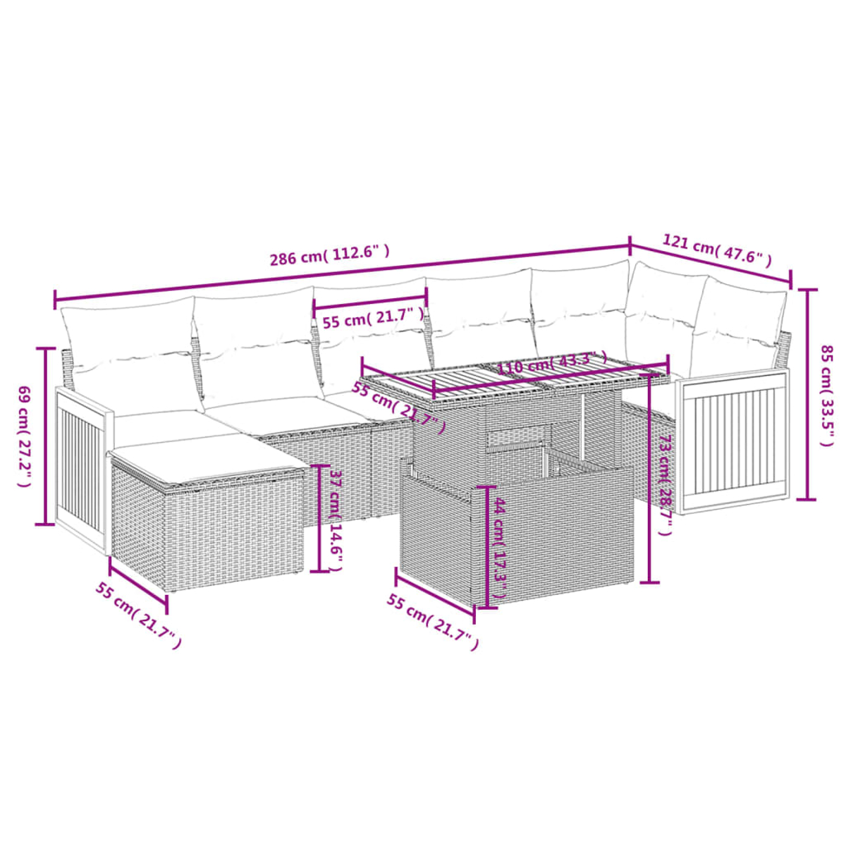 Ein Rattansofa-Set mit angegebenen Abmessungen. Es umfasst ein Ecksofa, einen Tisch und einen Hocker, alles in hellbrauner Farbe.