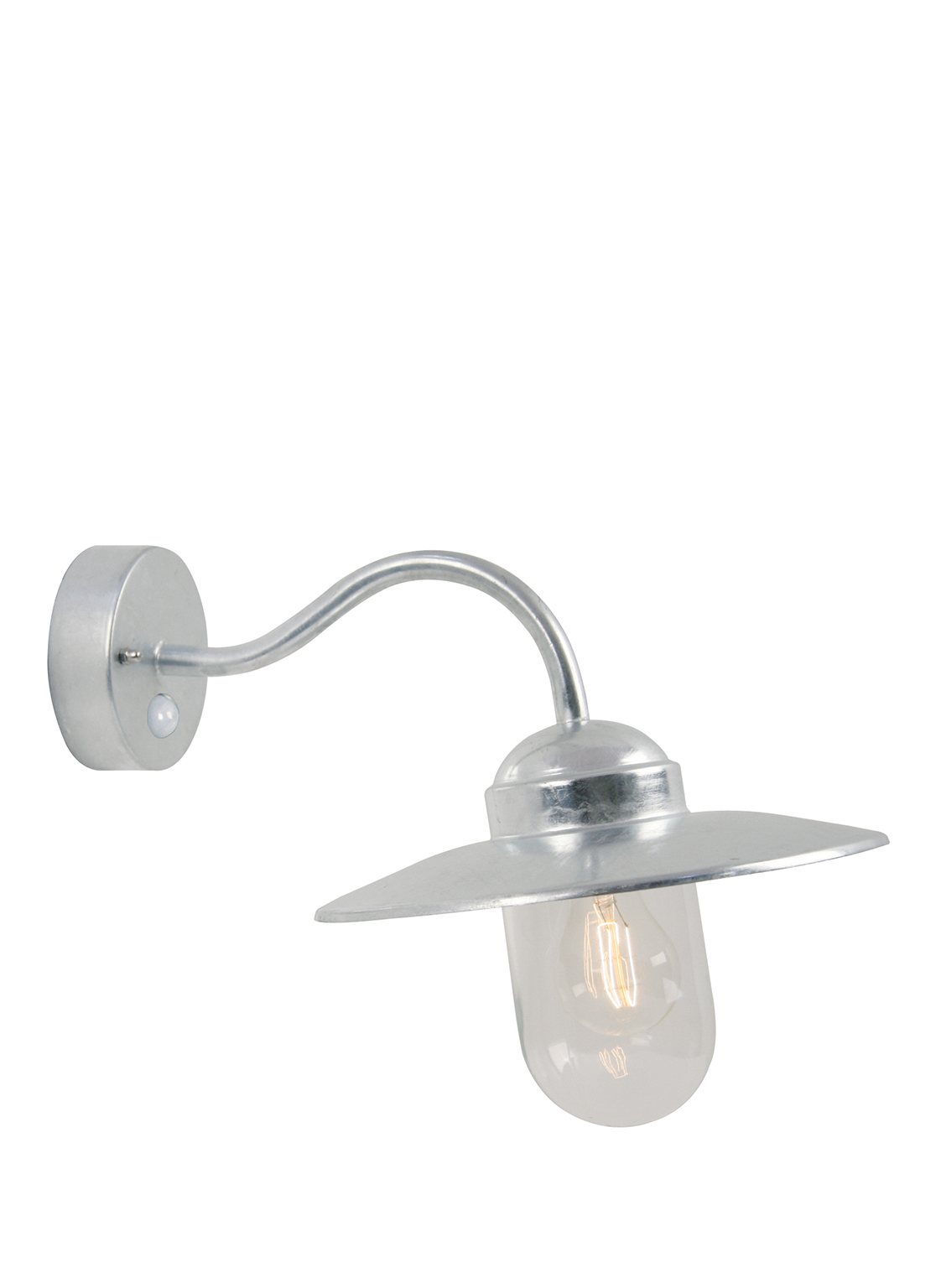 Eine silberne Außenwandleuchte mit gebogenem Arm und klarem Glasschirm. Die Lampe ist vor weißem Hintergrund.