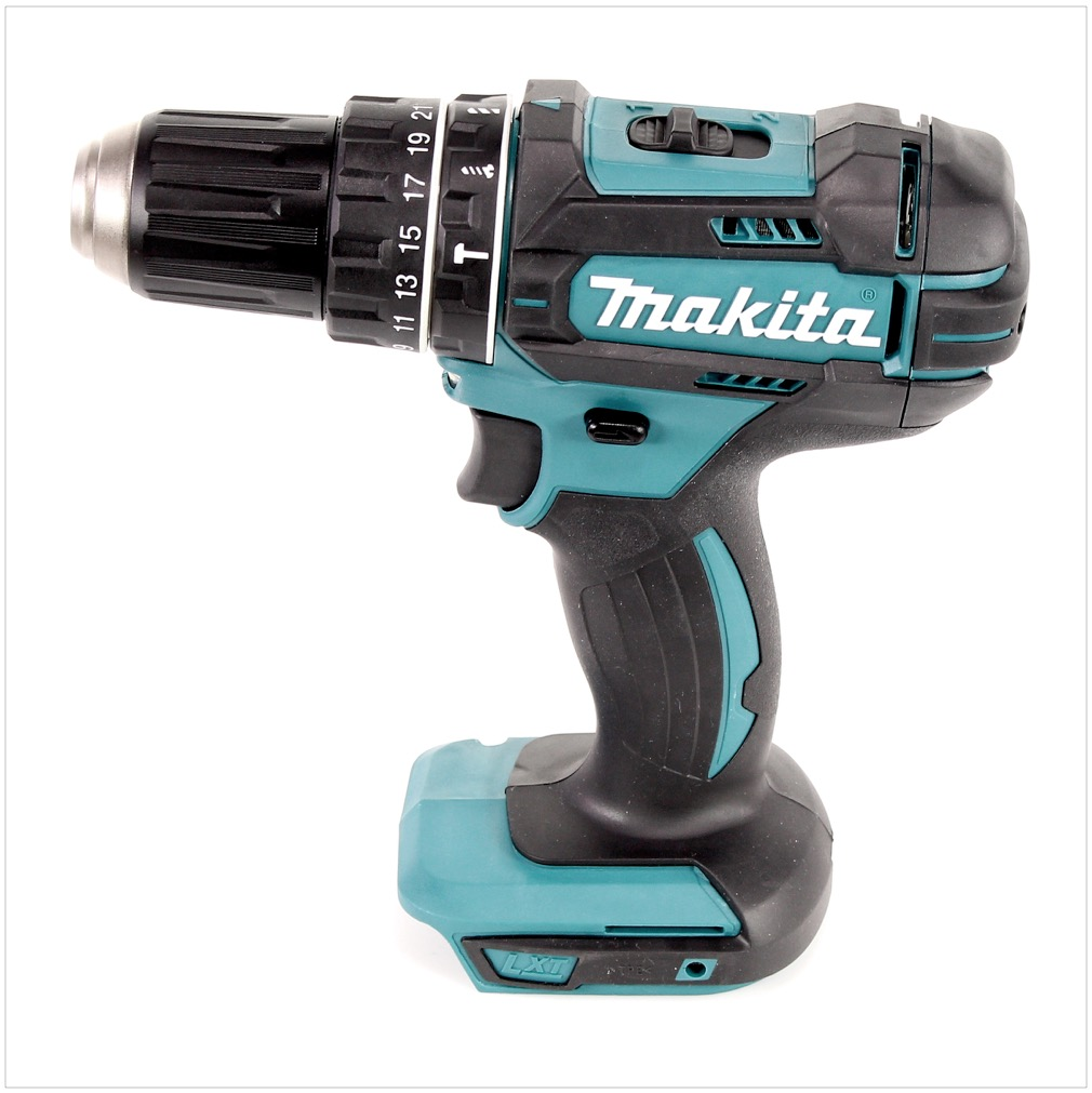 Ein kabelloser Makita-Bohrer. Er ist teal und schwarz mit einem silbernen Bohrer. Der Markenname ist sichtbar.