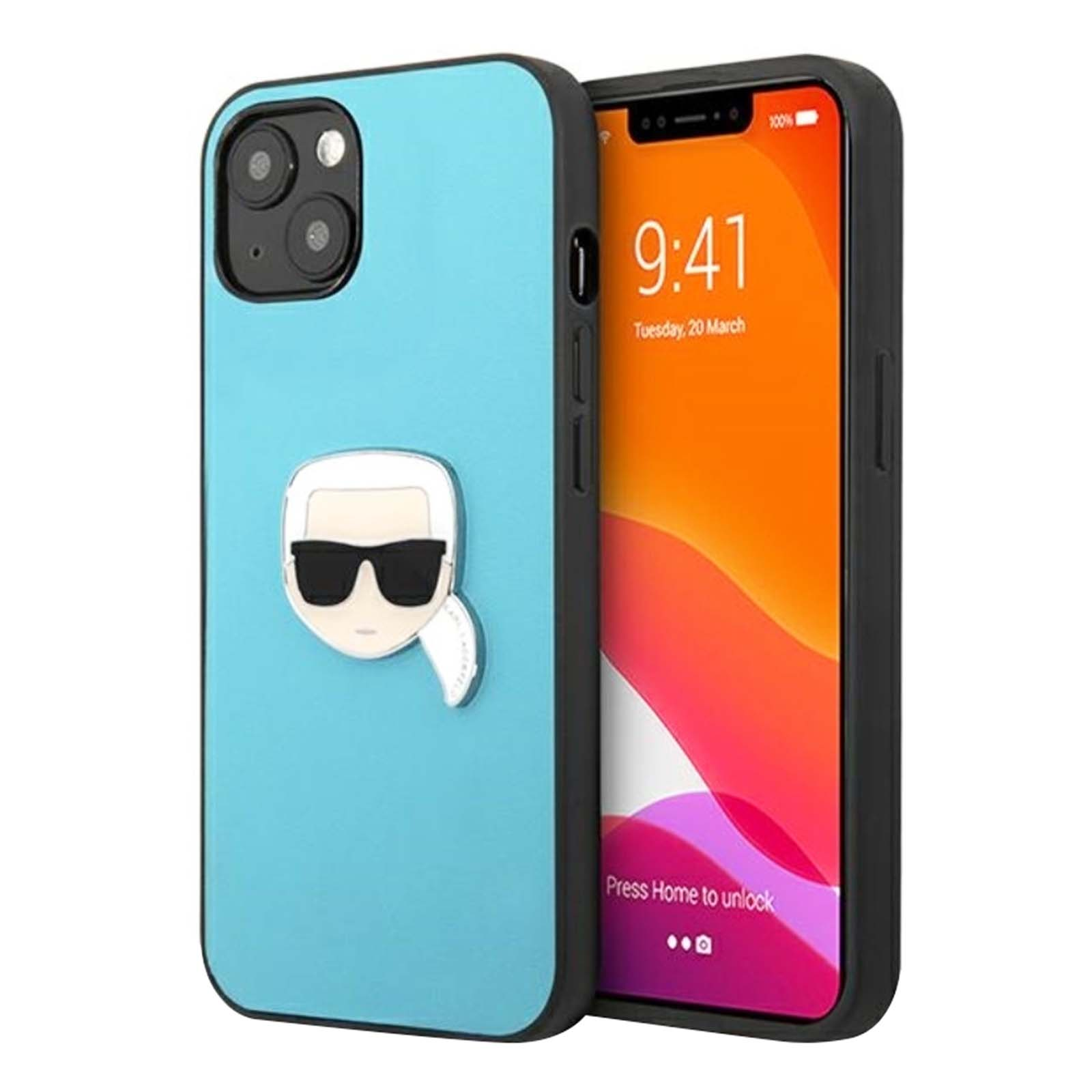 Un telefono in una custodia blu con un design Karl Lagerfeld, lo schermo mostra ora e data. Cornice nera.