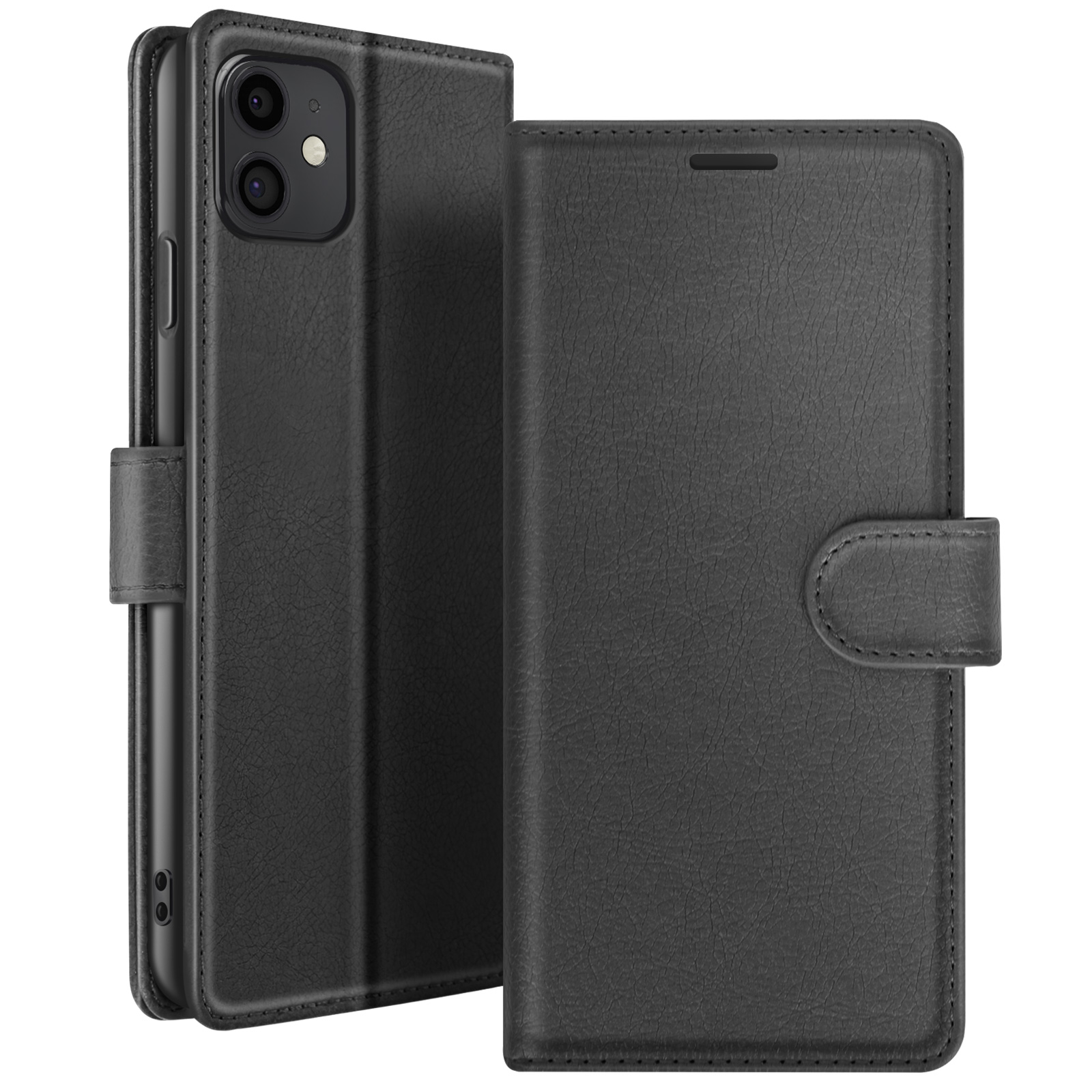 Zwarte leren telefoonhoes, open om de telefoon te onthullen. Voorzien van een magnetische sluiting en een textuuroppervlak, geïsoleerd op witte achtergrond.