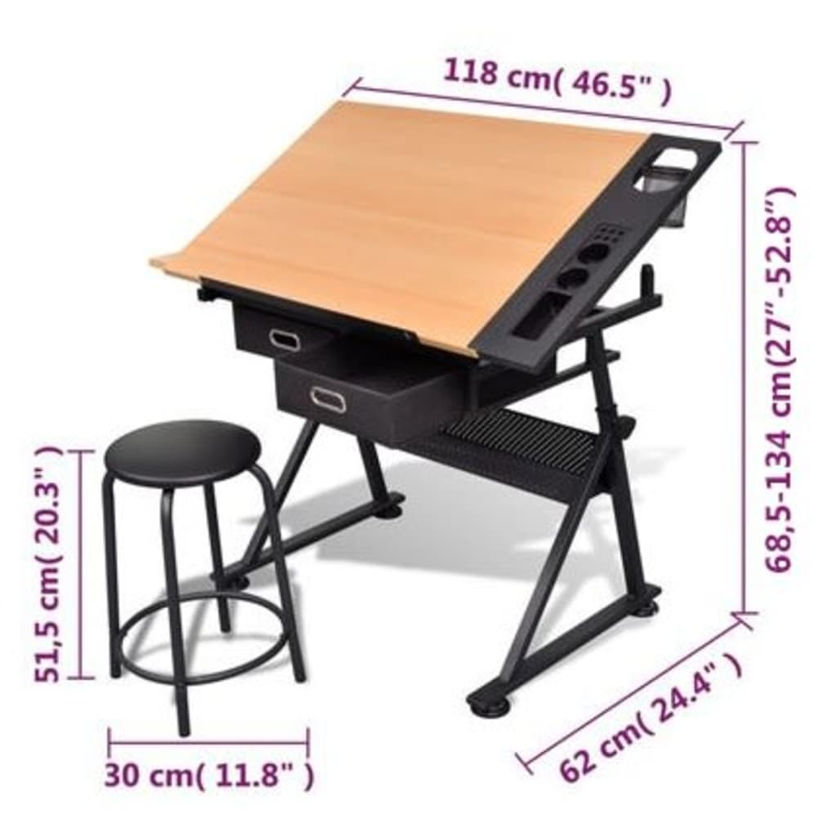 Ein Zeichentisch mit Holzplatte und schwarzem Gestell. Neben dem Tisch steht ein Hocker. Abmessungen sind ebenfalls angegeben.