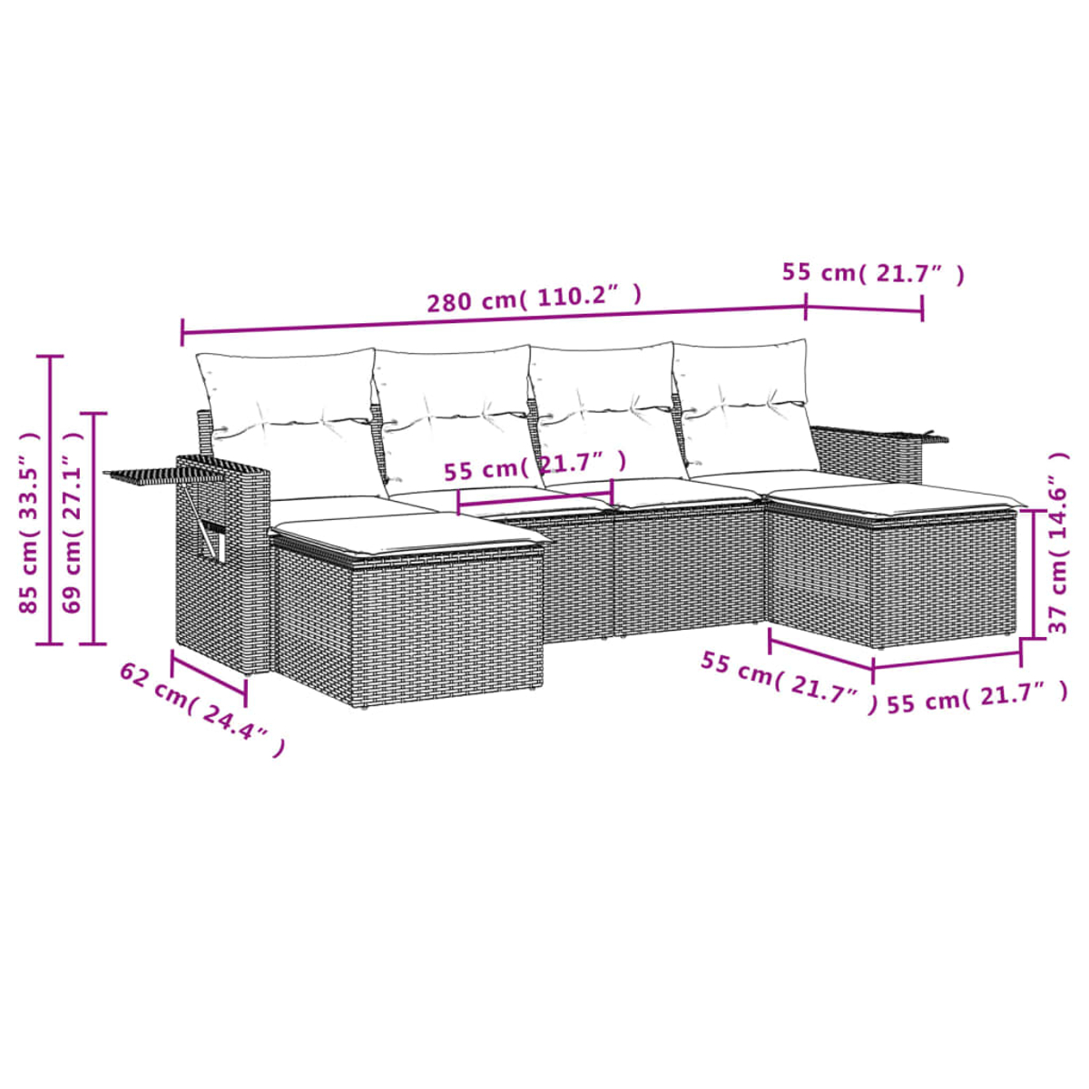 Ein Outdoor-Sofa aus Korbgeflecht mit Maßangaben. Das Sofa hat Kissen, einen Beistelltisch und eine Fußstütze. Maße sind angegeben.