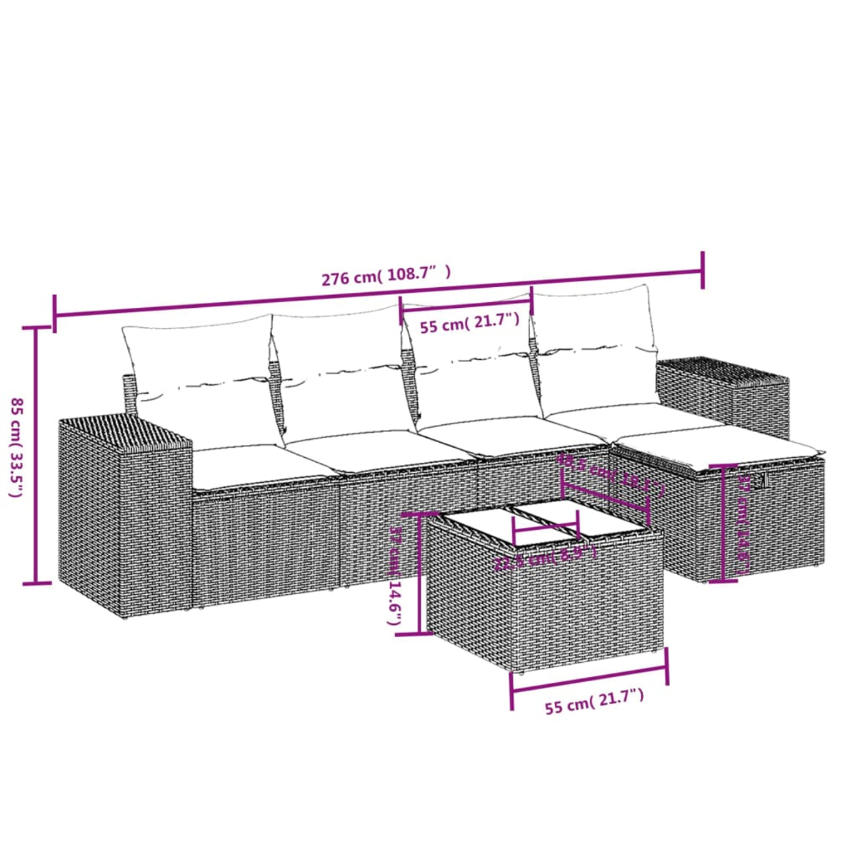 Ein geflochtenes Outdoor-Ecksofa mit Kissen und einem passenden Couchtisch sind abgebildet, mit überlagerten Abmessungen auf dem Bild.