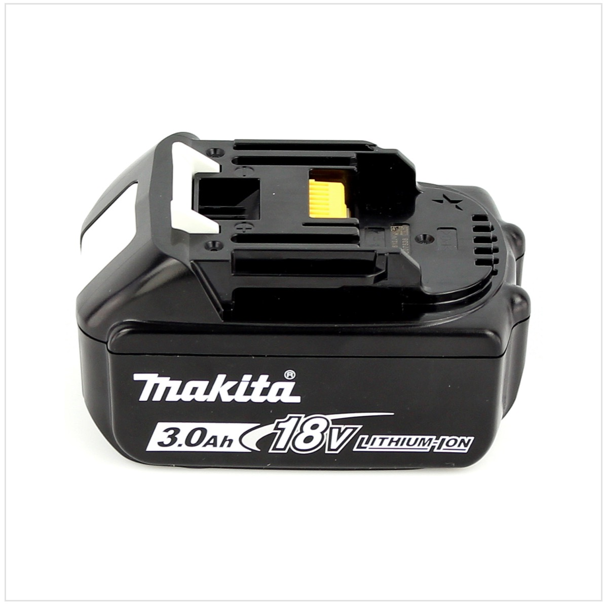 Ein schwarzer Makita 18V 3.0Ah Lithium-Ionen-Akkupack auf weißem Hintergrund. Er hat das Makita-Logo und technische Daten.