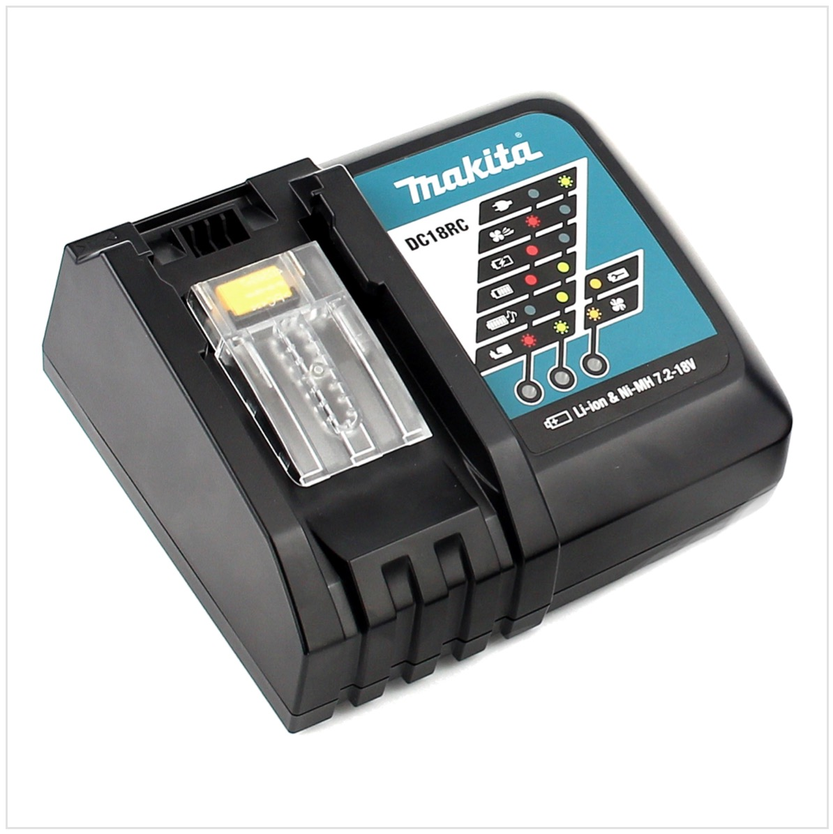 Schwarzes Makita DC18RC Ladegerät. Es hat einen transparenten Batterieschacht, eine grün-schwarze Steuerung und weißen Hintergrund.