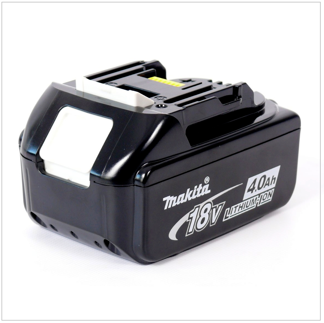 Schwarzer Makita 18V 4.0Ah Lithium-Ionen-Akku auf weißem Hintergrund. Merkmale sind ein weißer Abschnitt und ein schwarzer oberer Clip.