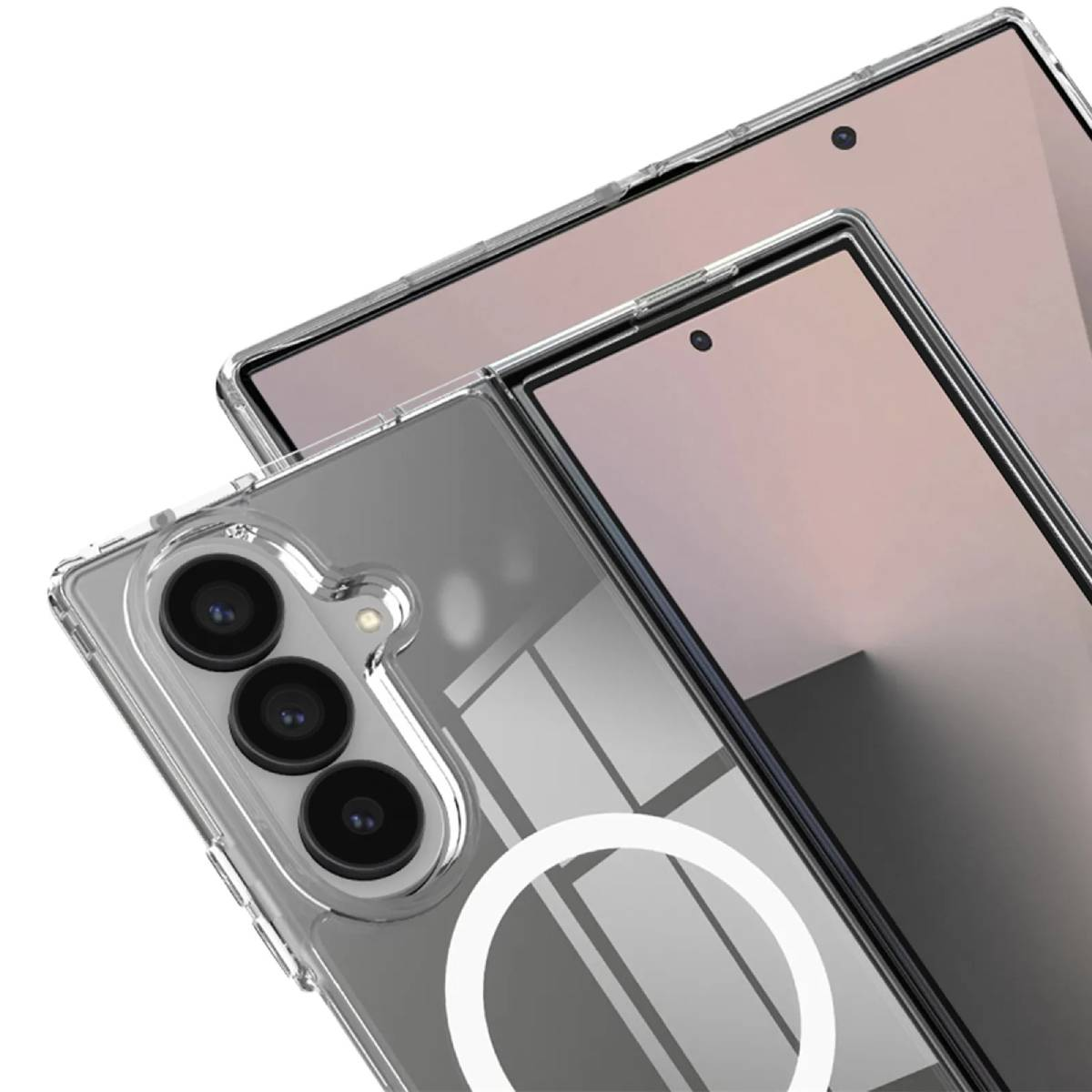 Due smartphone in custodie trasparenti. Il telefono anteriore ha una serie di fotocamere. Il telefono sullo sfondo è parzialmente visibile.