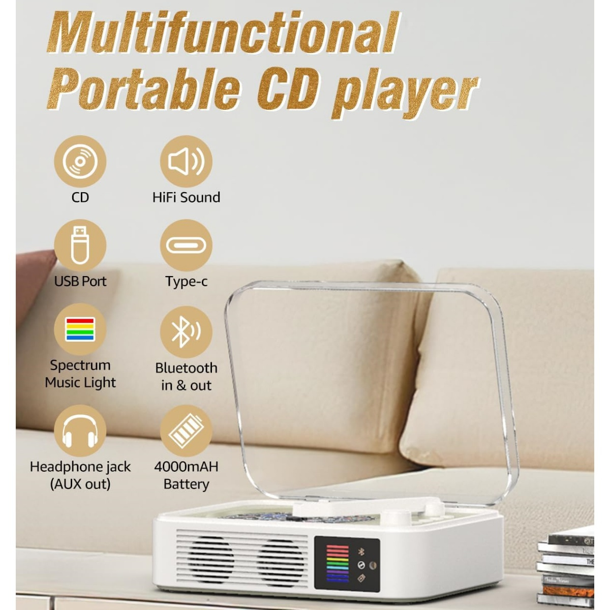 Weißer tragbarer CD-Player mit durchsichtiger Abdeckung, mit verschiedenen Funktionen, Symbolen und Text, auf einem Tisch vor einem Sofa platziert.