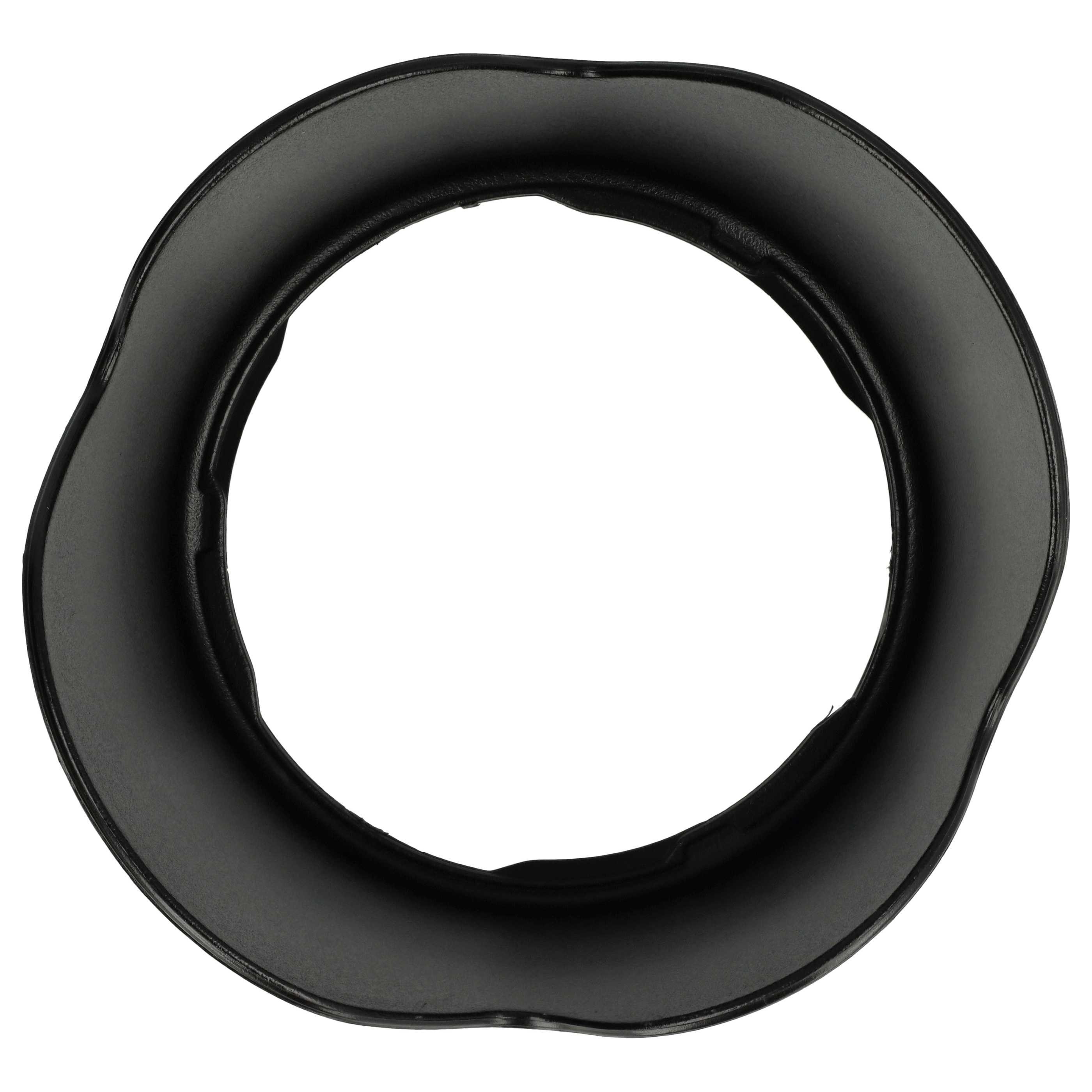 Eine schwarze, kreisförmige Objektivblende für eine Kamera, vor weißem Hintergrund. Die Blende hat eine geriffelte, matte Oberfläche.