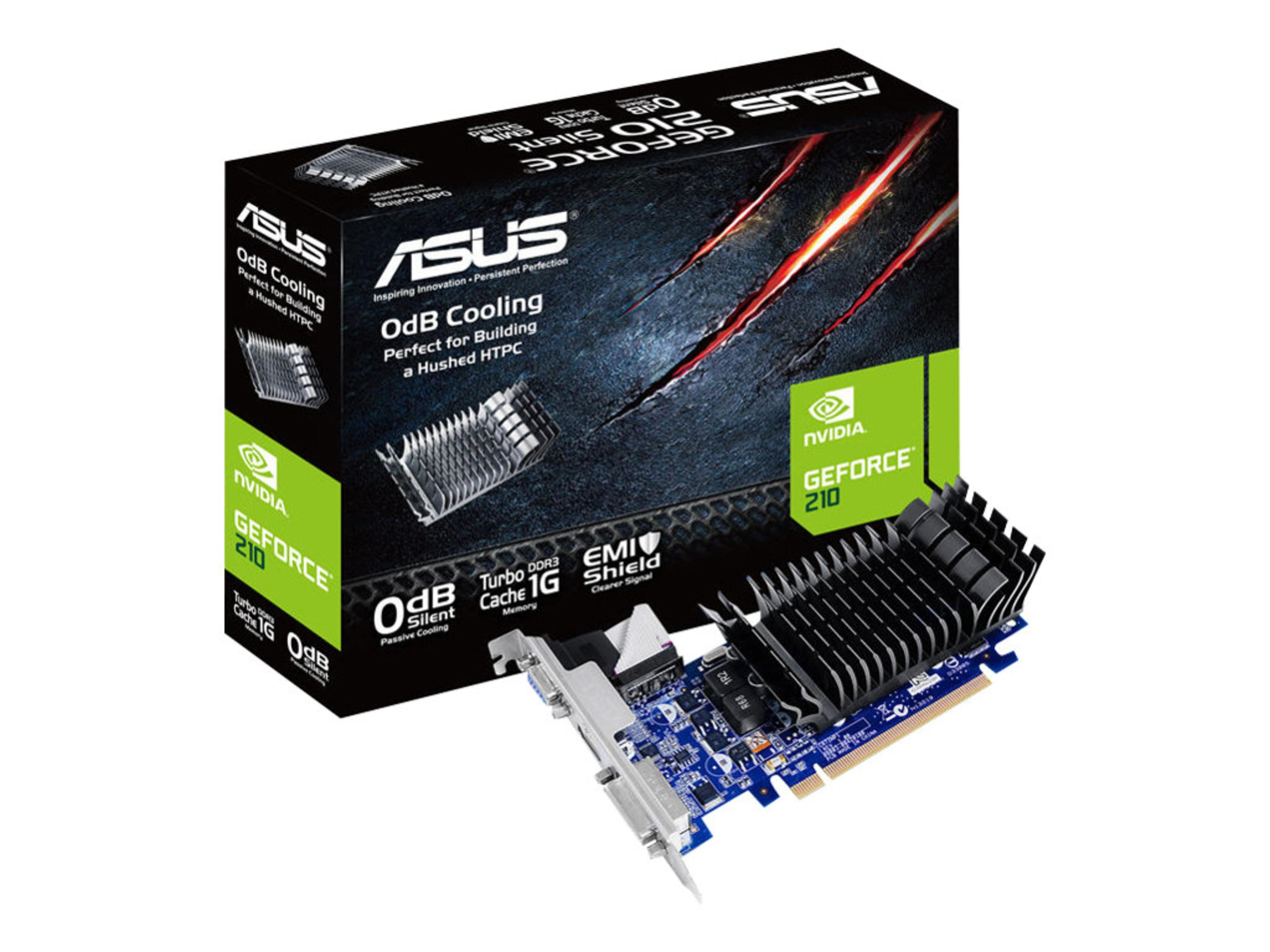 Una scatola di scheda grafica ASUS con una scheda GeForce 210. La scatola è nera con dettagli verdi, la scheda è blu e argento.