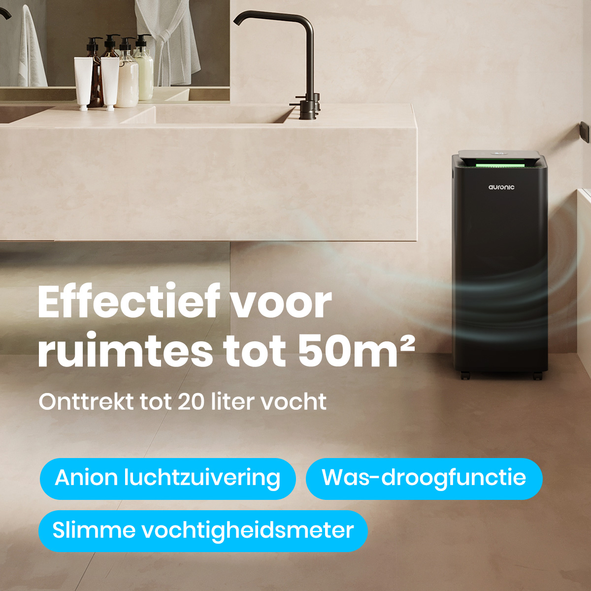 Ein schwarzer Luftreiniger steht in einem Badezimmer neben einem Waschbecken. Text weist auf Funktionen wie Luftreinigung und Feuchtigkeitsentfernung hin.