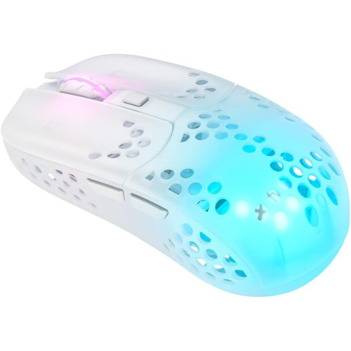 Witte en blauwe gamingmuis met honingraatontwerp. Het heeft knoppen, een scrollwiel en een gloeiend licht.