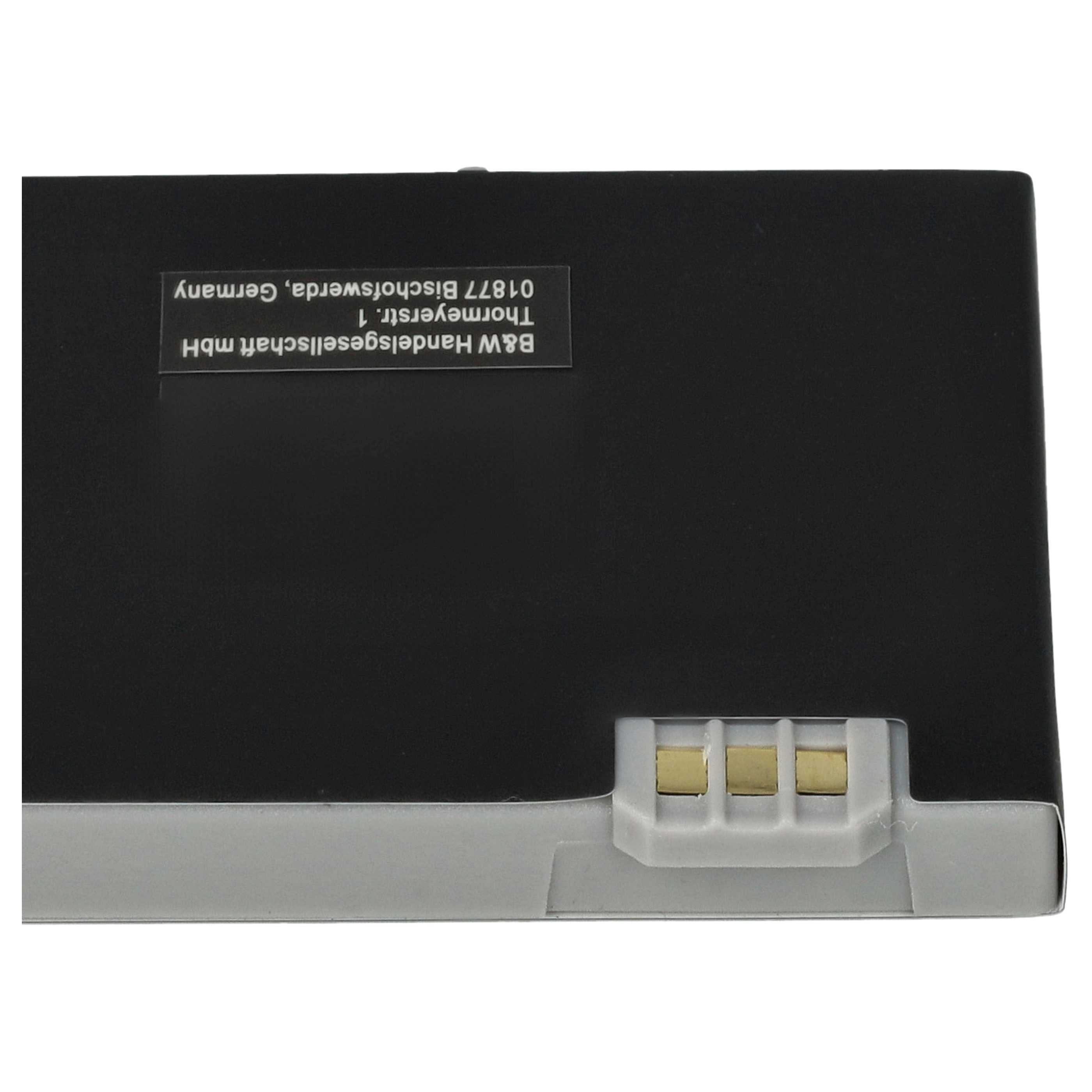 Schwarzes rechteckiges Objekt mit weißem Stecker und Text. Text lautet 'B&W Handelsgesellschaft' und Adresse.