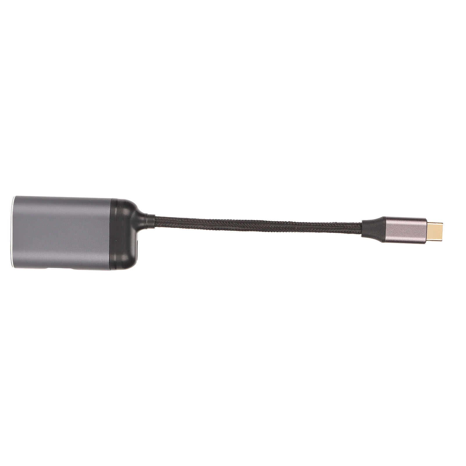 Ein silberner und schwarzer USB-C-Adapter mit einem geflochtenen schwarzen Kabel und einem USB-C-Anschluss, vor weißem Hintergrund.