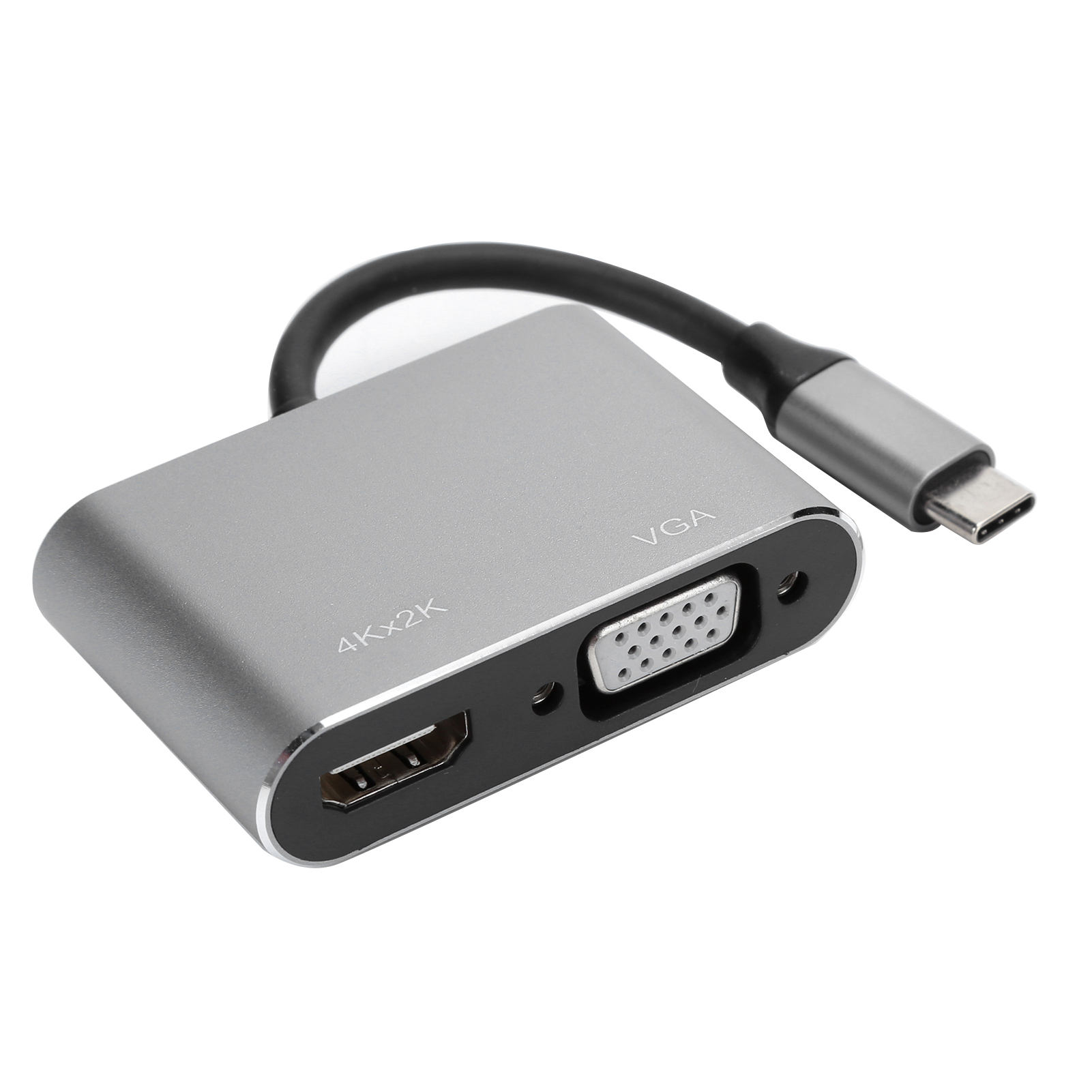 Silberner Multiport-Adapter. Mit HDMI-, VGA-Anschlüssen und USB-C-Anschluss. Schwarzes Kabel. Weißer Hintergrund.
